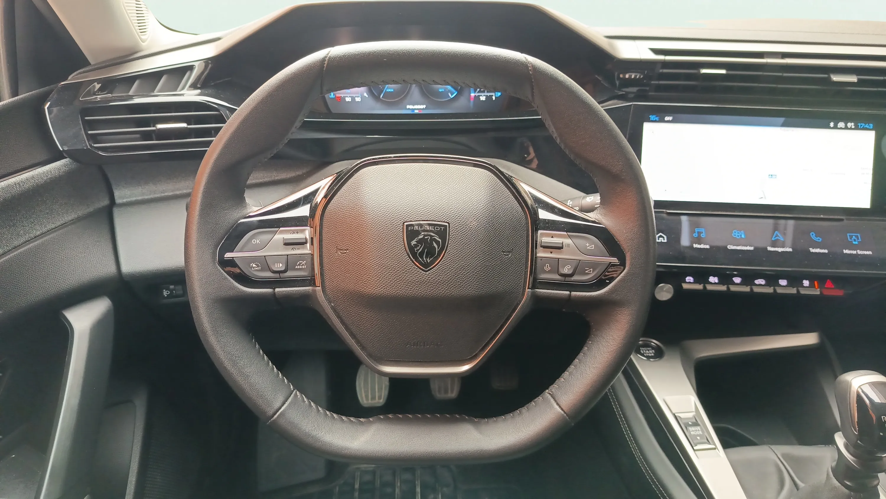 Peugeot 308 Allure PureTech 130 - foto 11