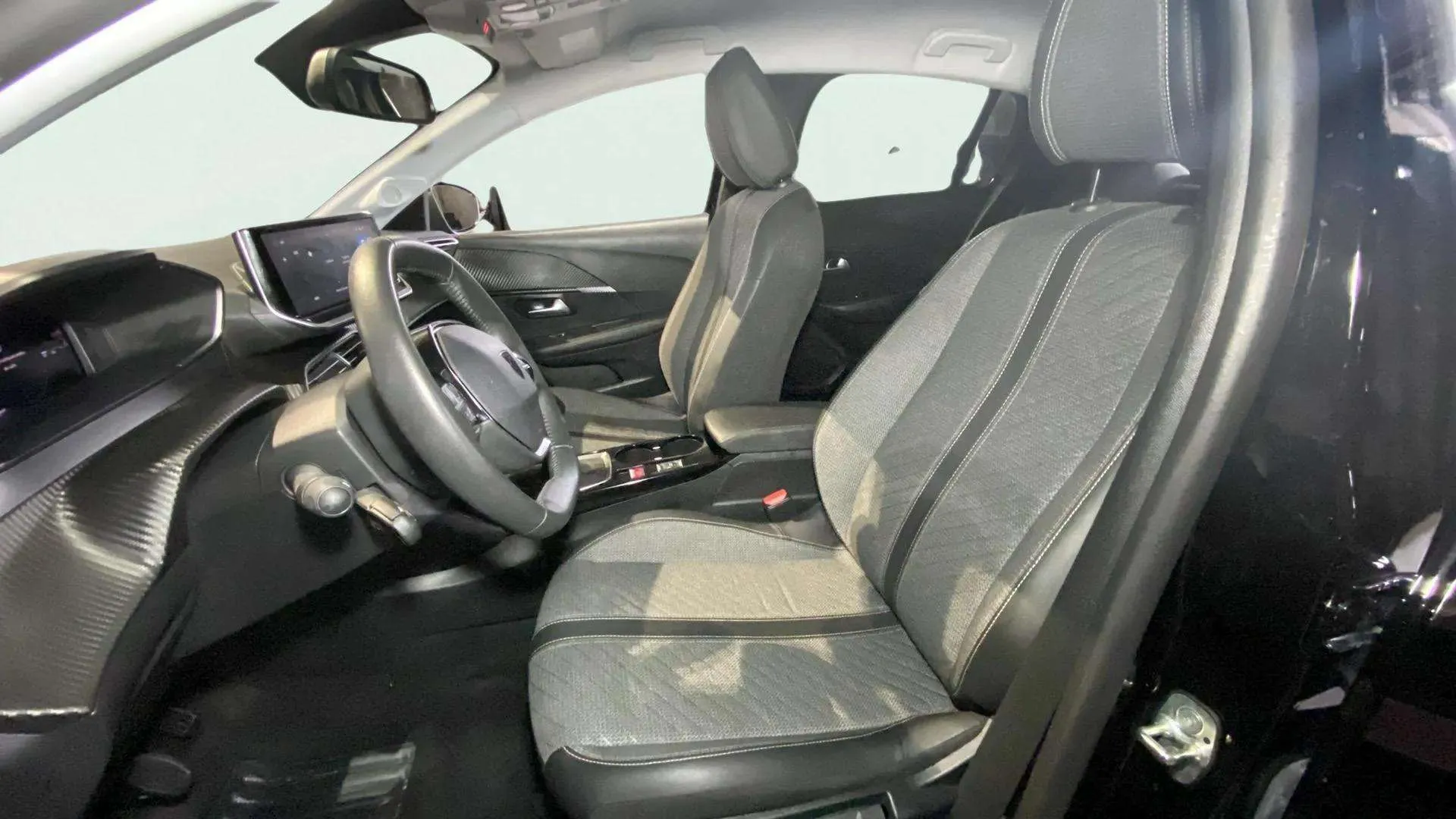 Peugeot 208 Allure Gasolina 100 - foto 15