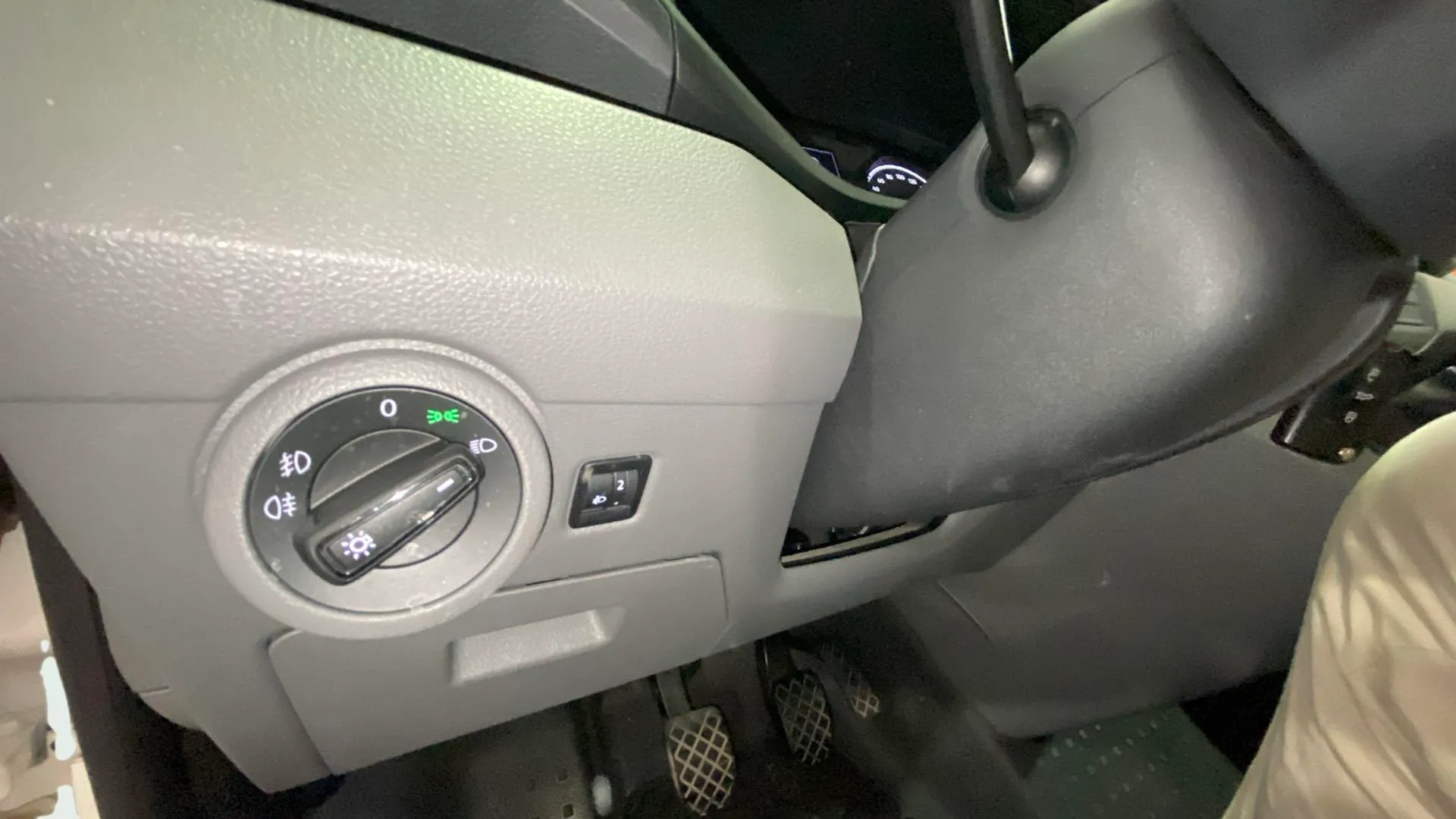 Volkswagen Caravelle Origin Corta 2.0 TDI BMT - foto 19