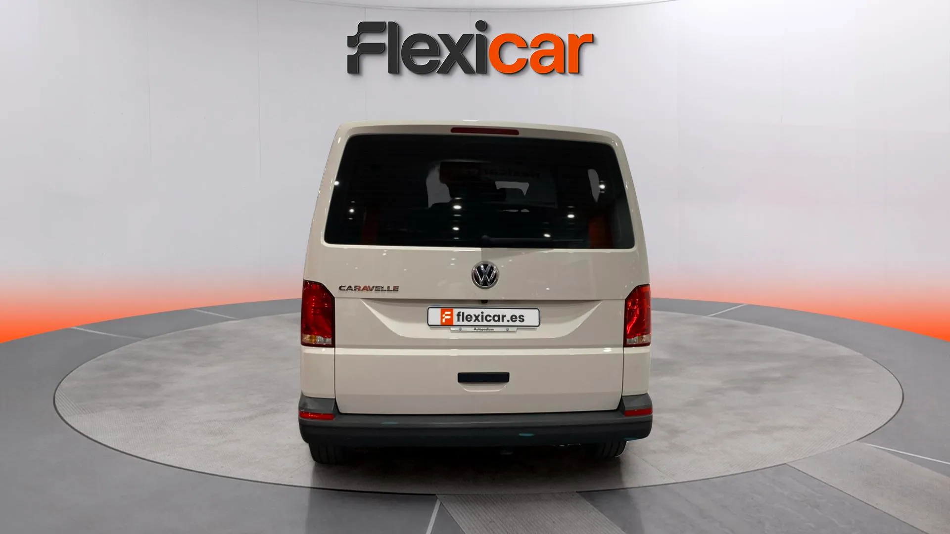 Volkswagen Caravelle Origin Corta 2.0 TDI BMT - foto 6