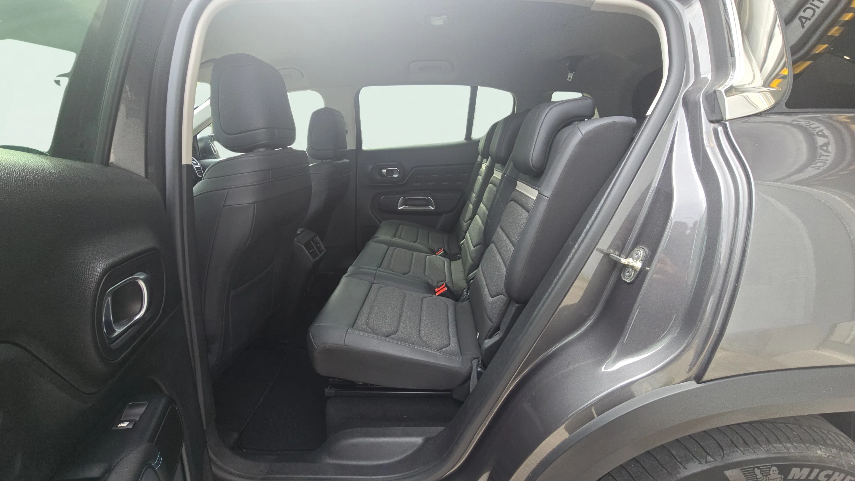 Citroën C5 Aircross Hybrid e-DCS6 E Series - foto 11