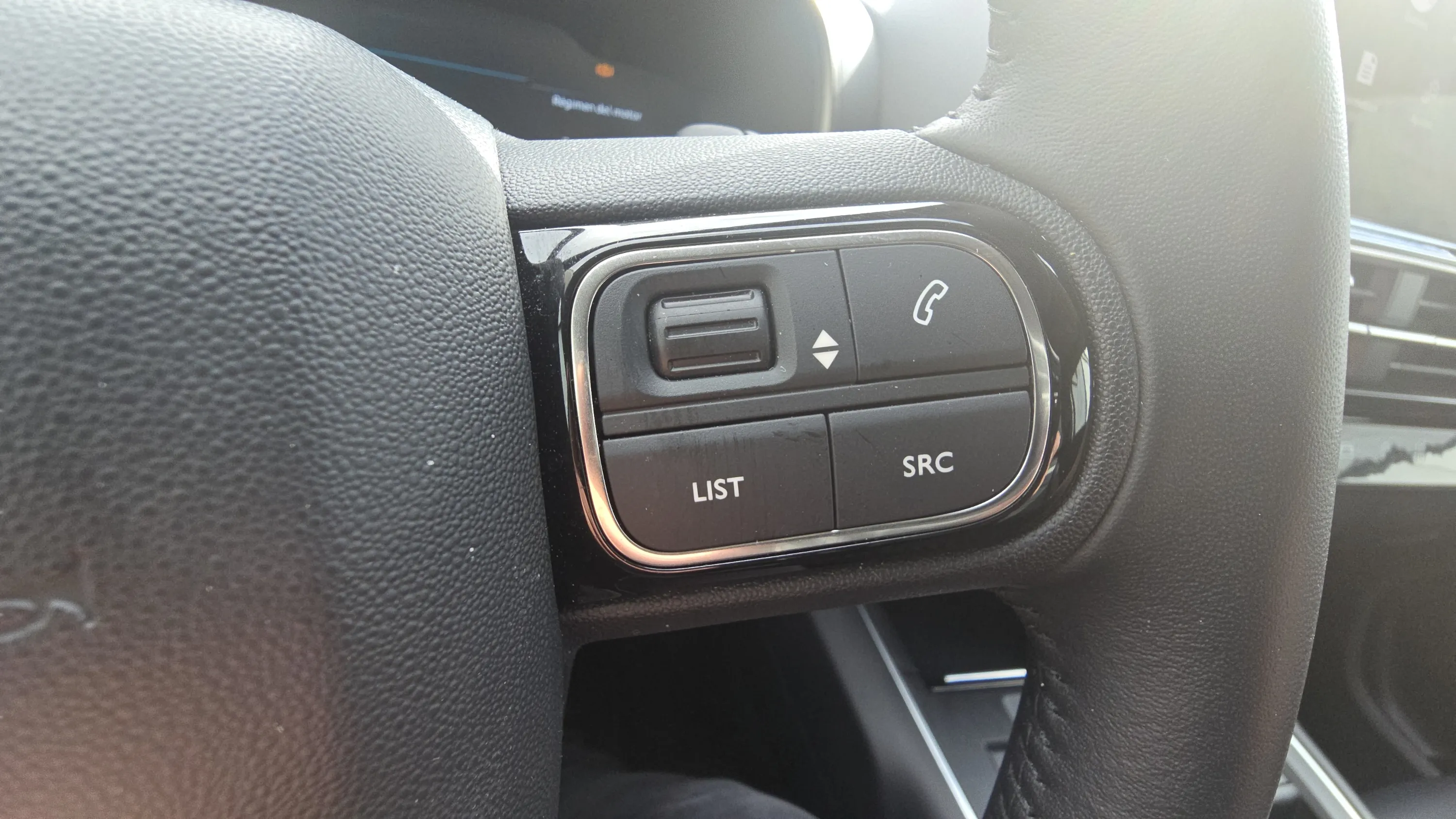 Citroën C5 Aircross Hybrid e-DCS6 E Series - foto 25