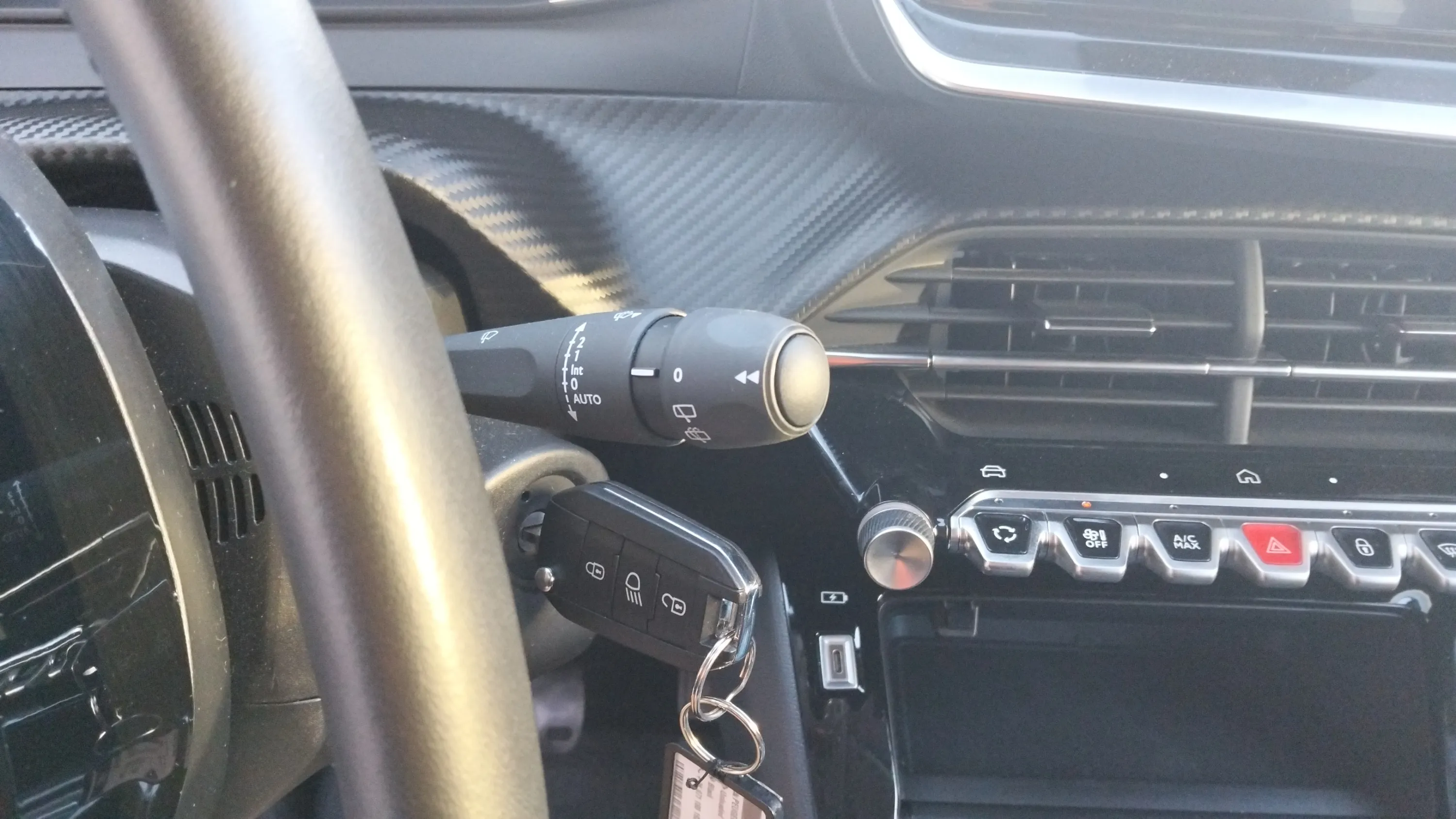Peugeot 208 Allure Gasolina 100 - foto 16