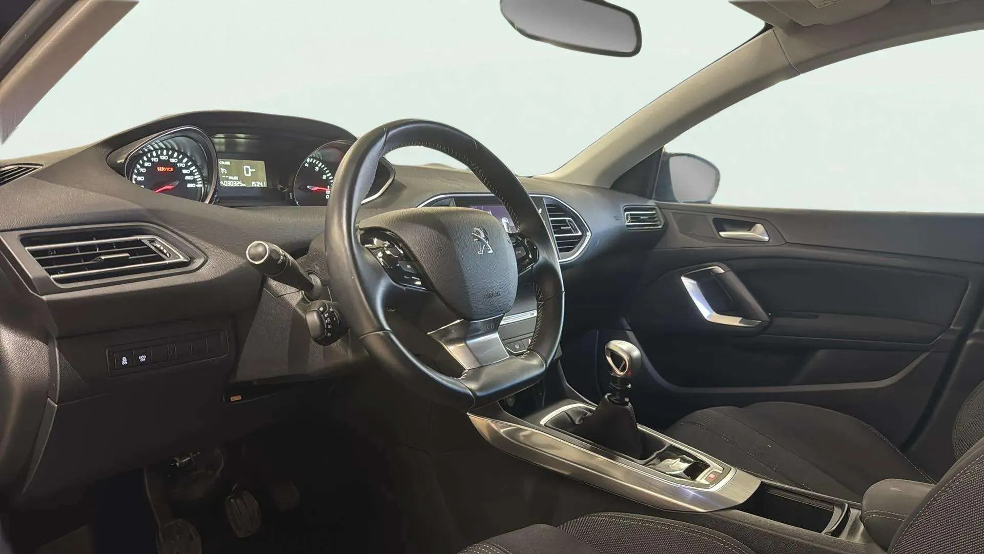 Peugeot 308 SW Allure 1.2 PureTech - foto 11