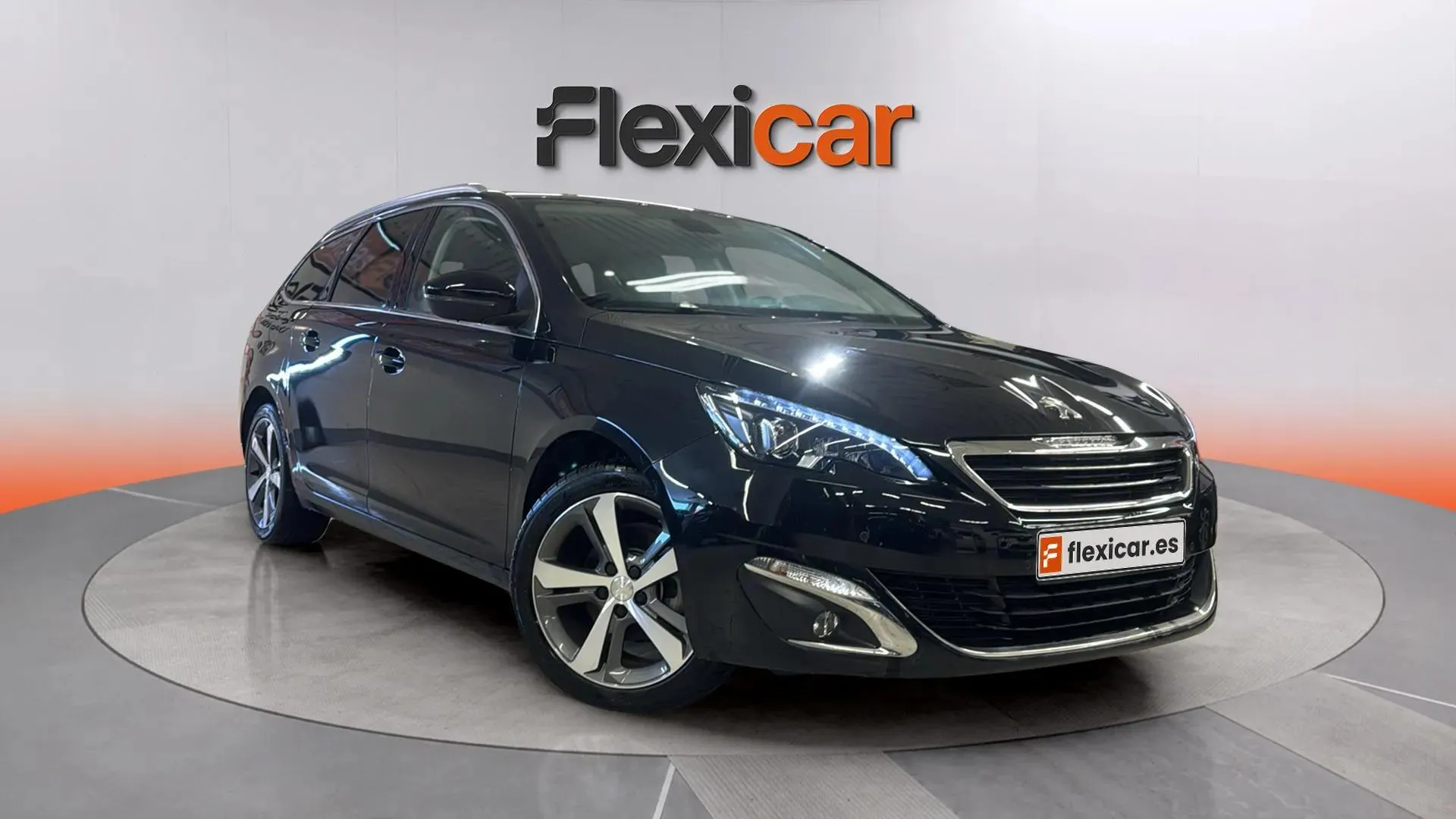Peugeot 308 SW Allure 1.2 PureTech - foto 1
