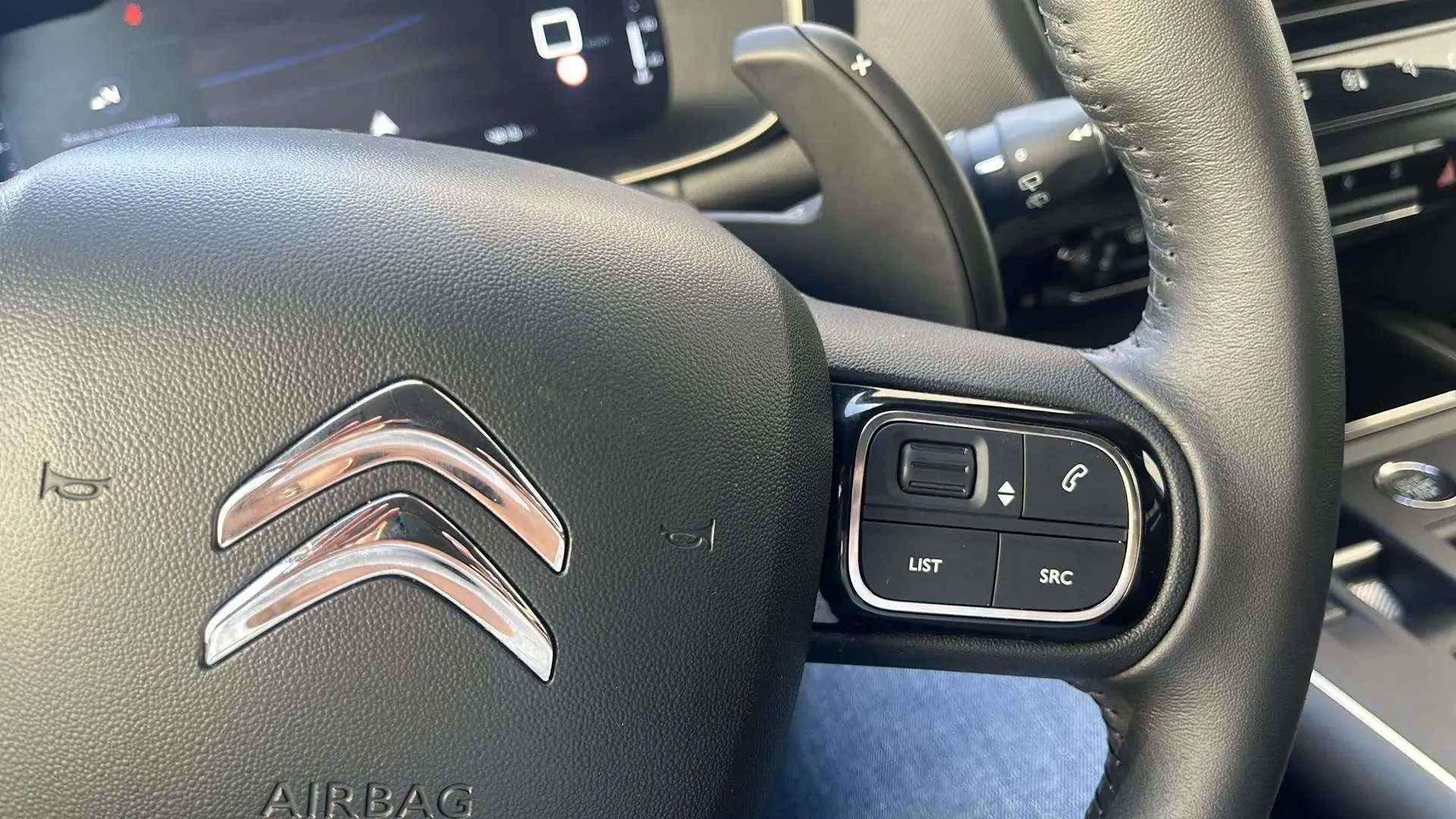 Citroën C5 Aircross Hybrid e-DCS6 E Series - foto 17