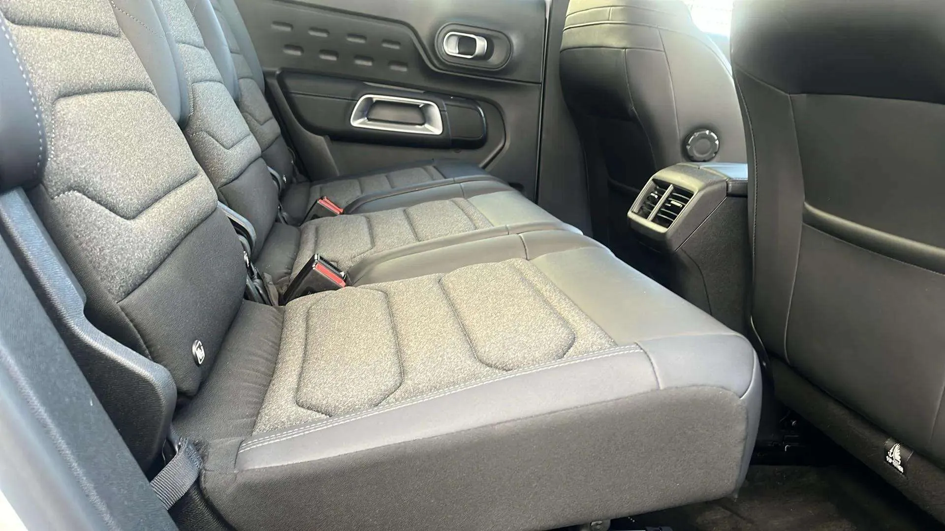 Citroën C5 Aircross Hybrid e-DCS6 E Series - foto 14