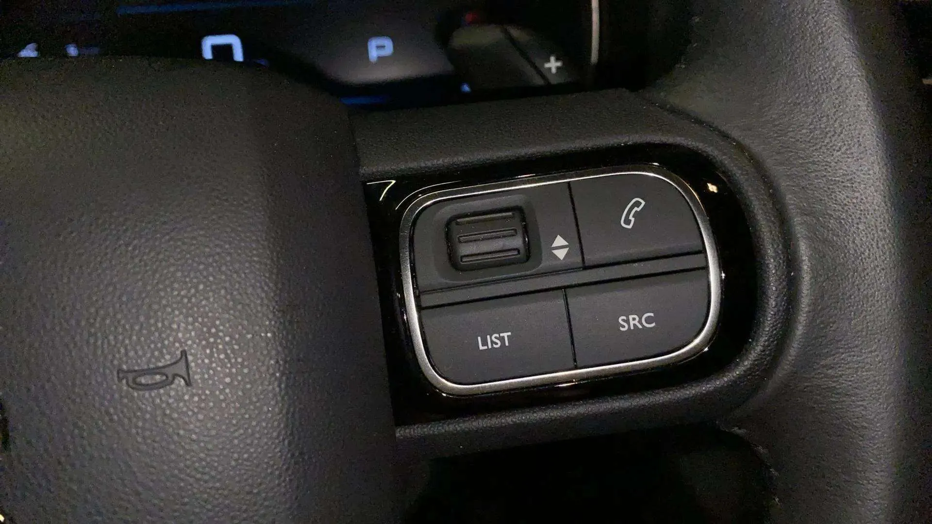 Citroën C5 Aircross Hybrid e-DCS6 E Series - foto 16