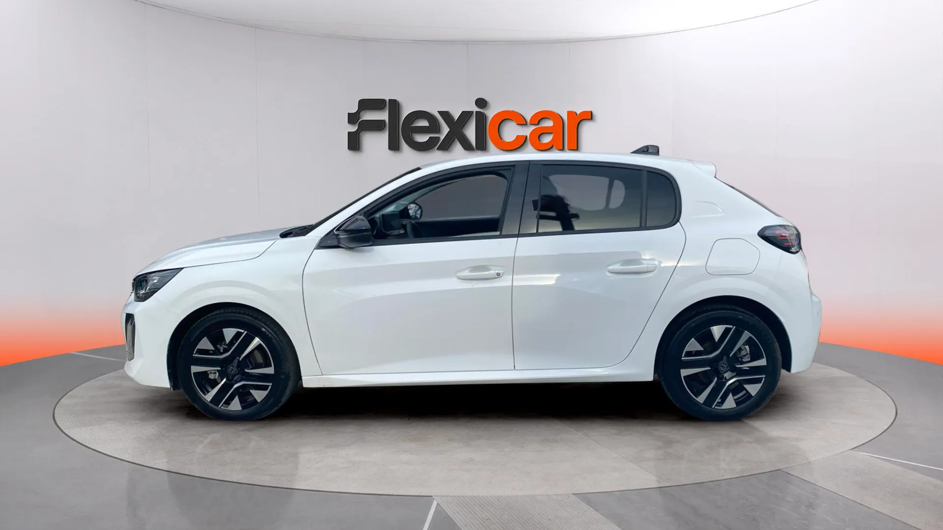 Peugeot 208 Allure Hybrid 100 eDCS6 - foto 5