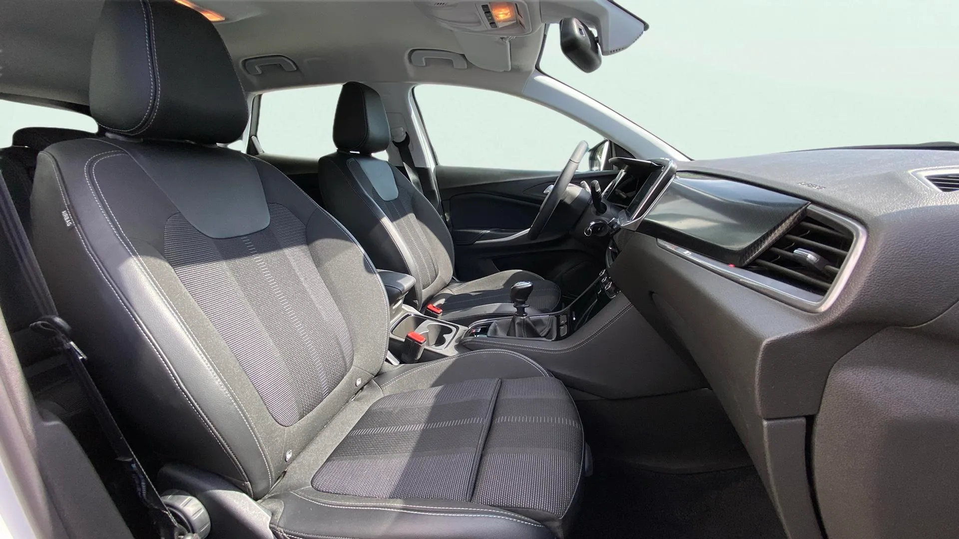 Opel Grandland 1.2T XHT MT6 GS - foto 12
