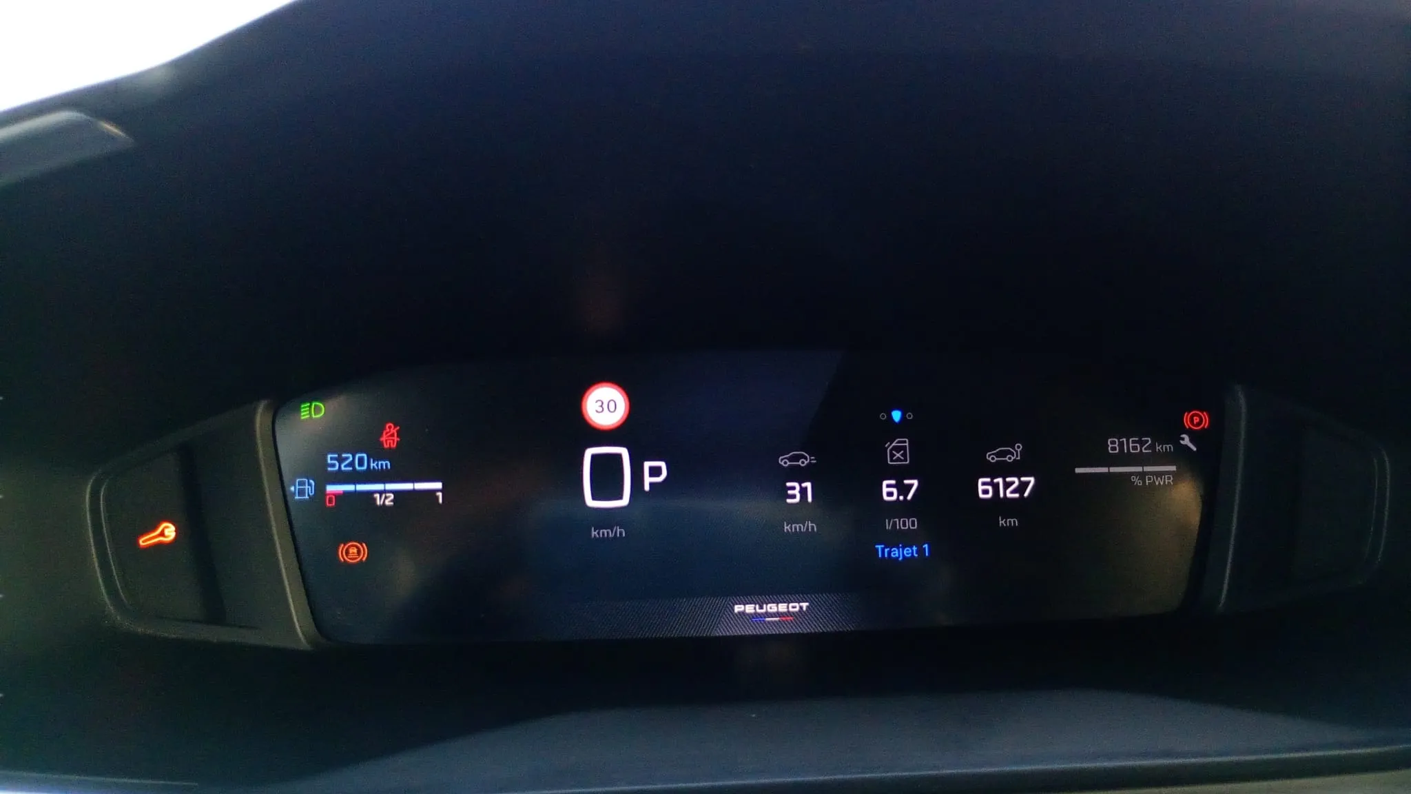 Peugeot 208 Allure Hybrid 110 eDCS6 - foto 11