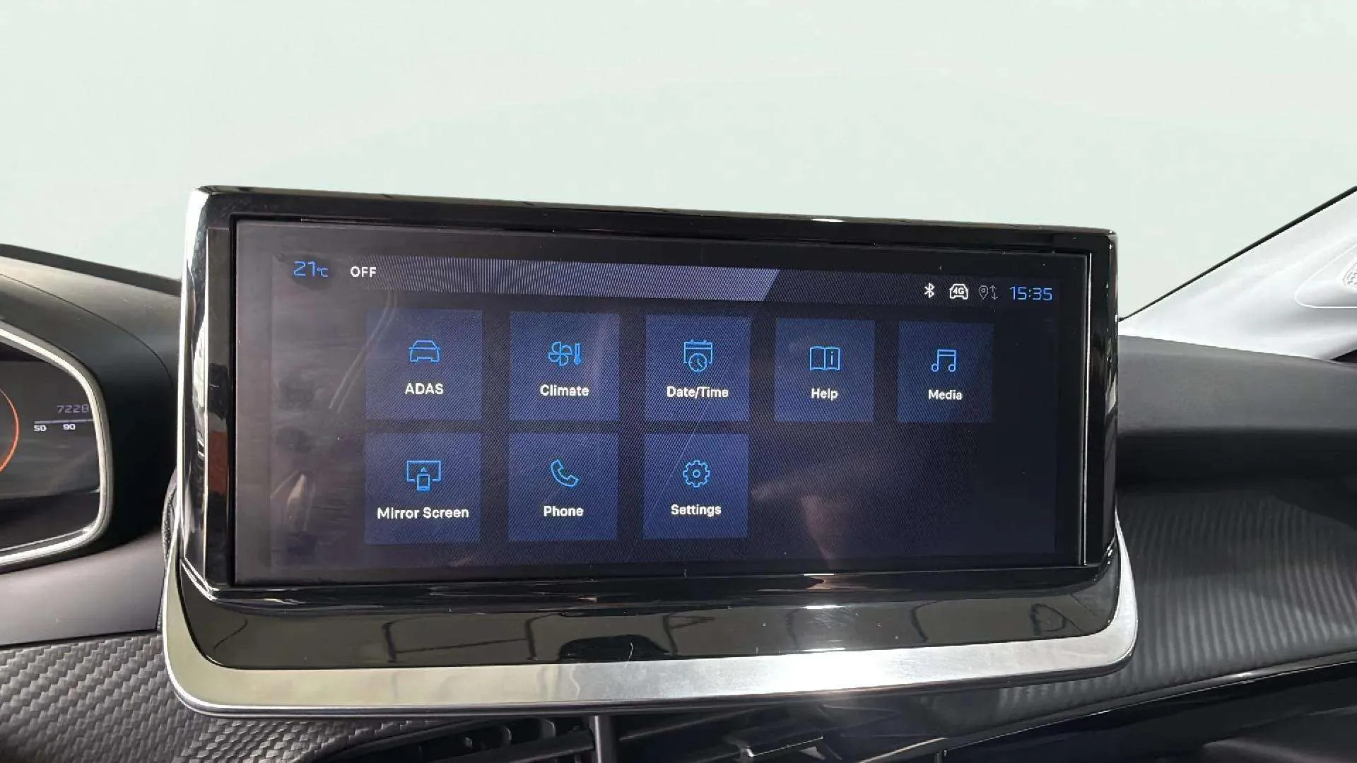 Peugeot 208 Allure Hybrid 100 eDCS6 - foto 15