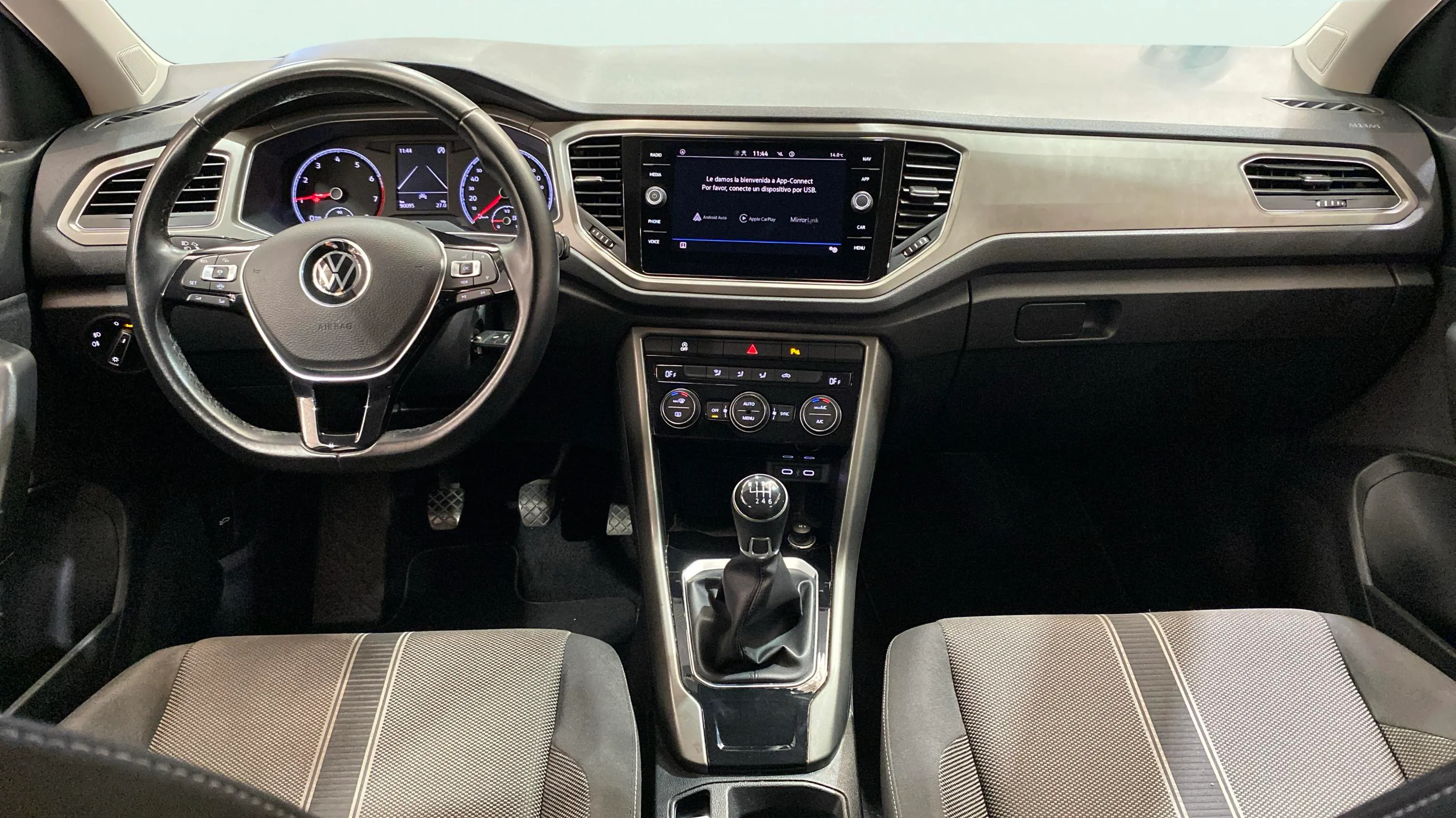 Volkswagen T-Roc Advance 1.0 TSI - foto 14