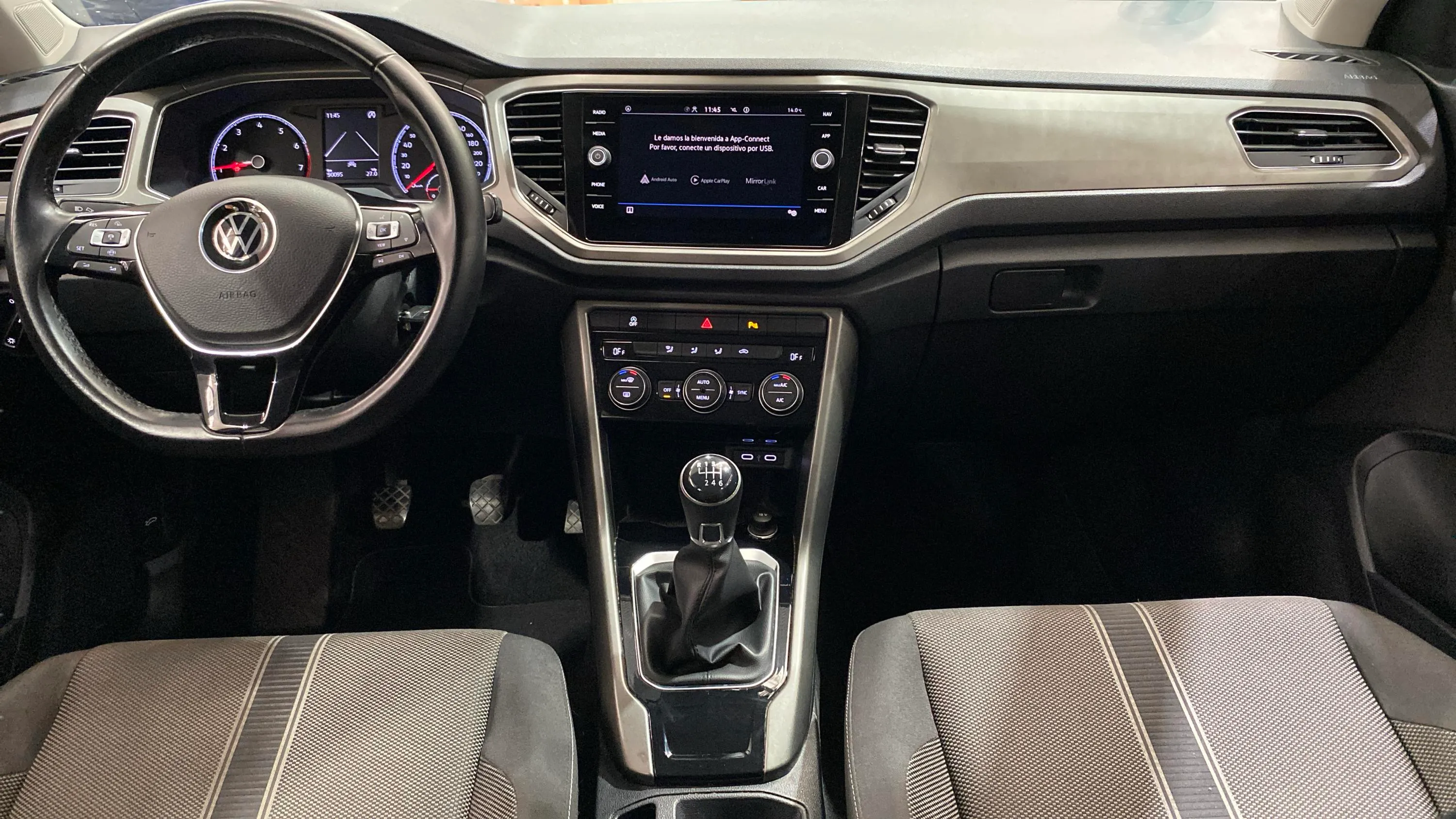 Volkswagen T-Roc Advance 1.0 TSI - foto 22