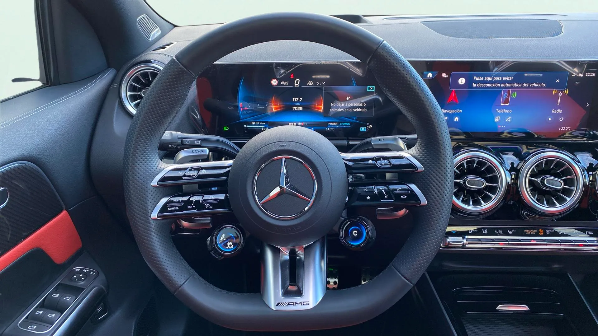 Mercedes-Benz GLA Mercedes-AMG GLA 35 4MATIC - foto 15