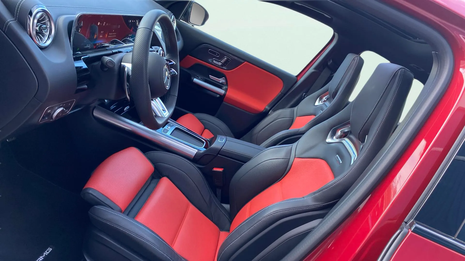 Mercedes-Benz GLA Mercedes-AMG GLA 35 4MATIC - foto 11