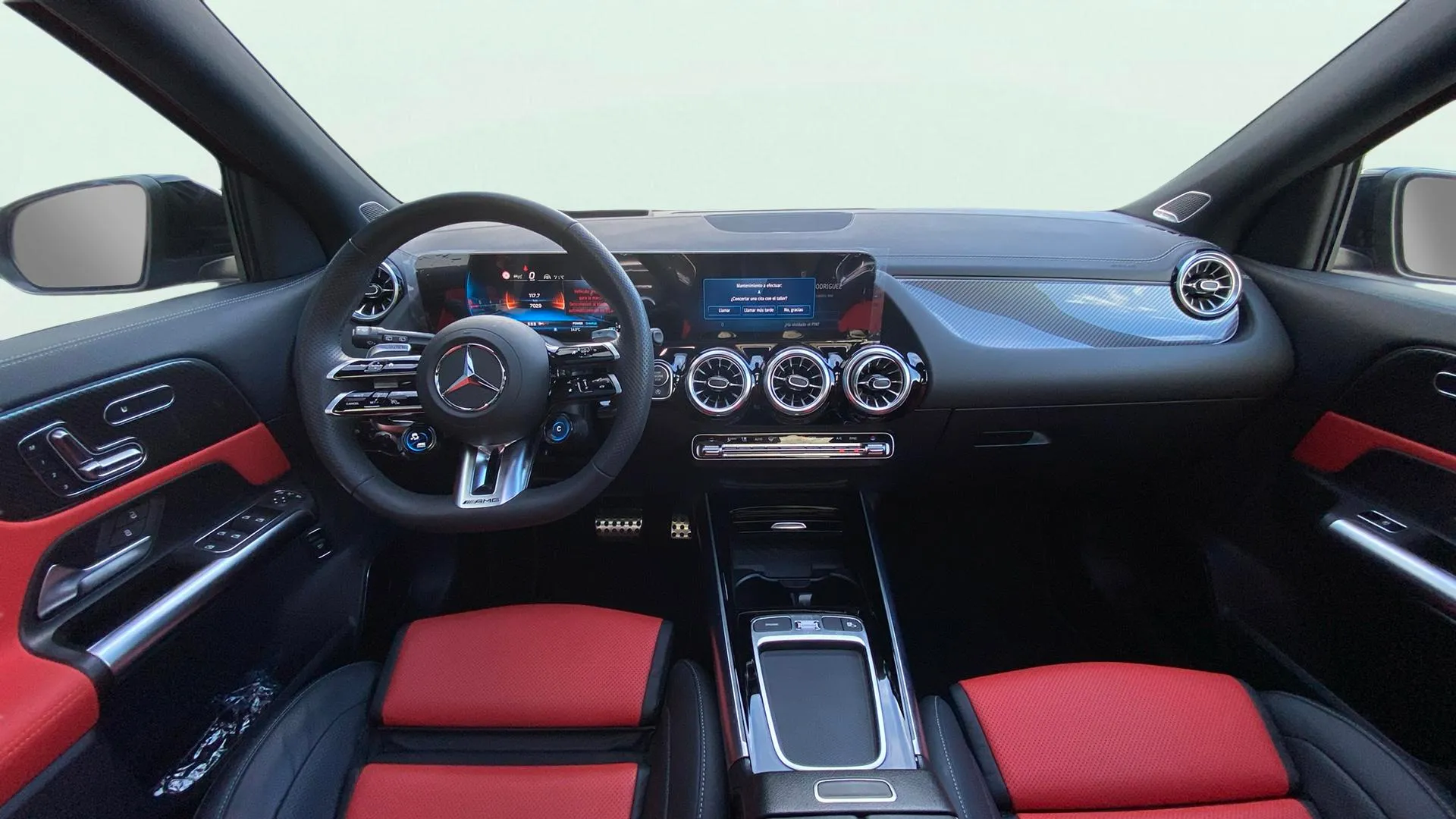 Mercedes-Benz GLA Mercedes-AMG GLA 35 4MATIC - foto 12