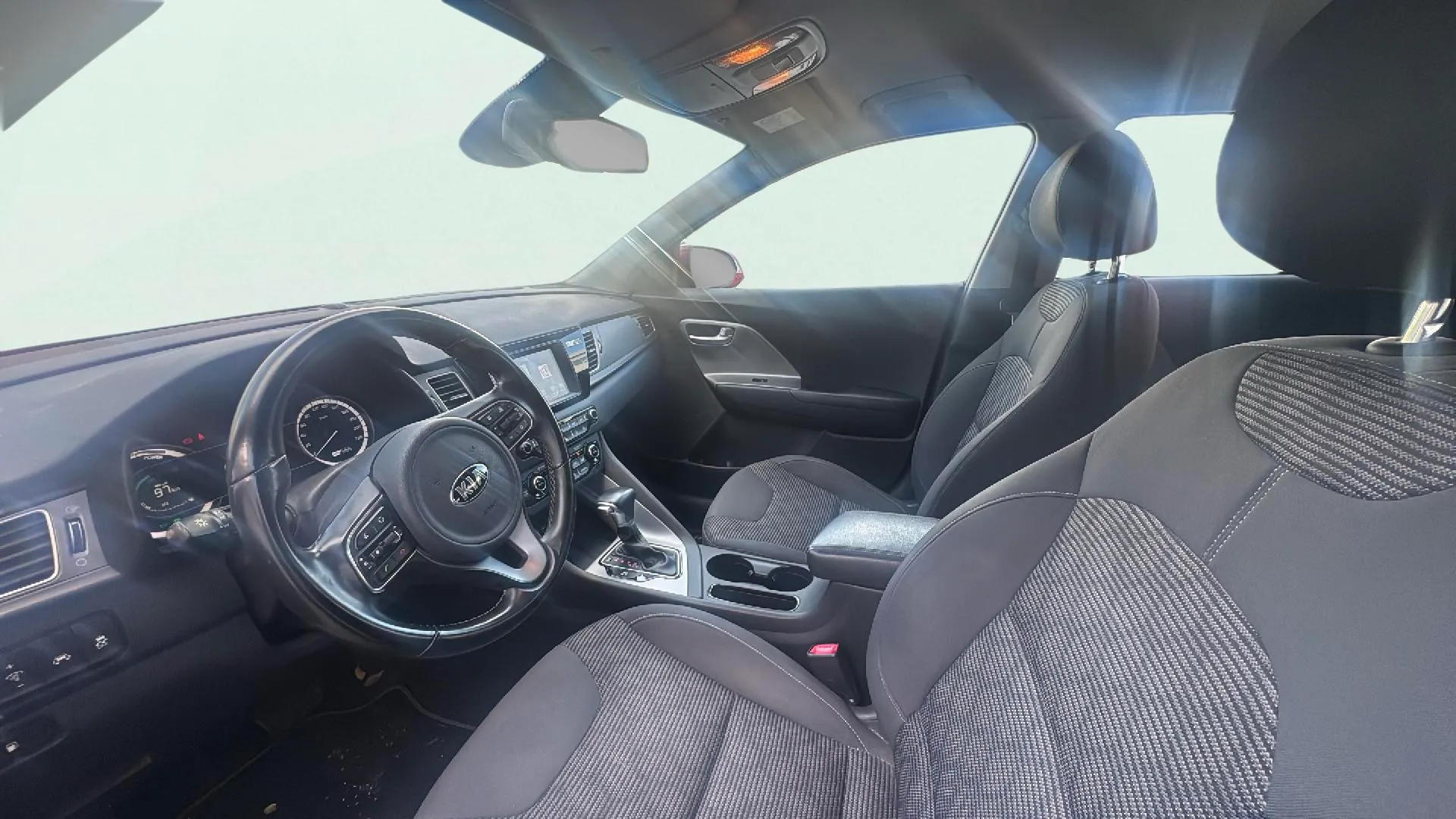 Kia Niro 1.6 GDi Híbrido Concept - foto 7