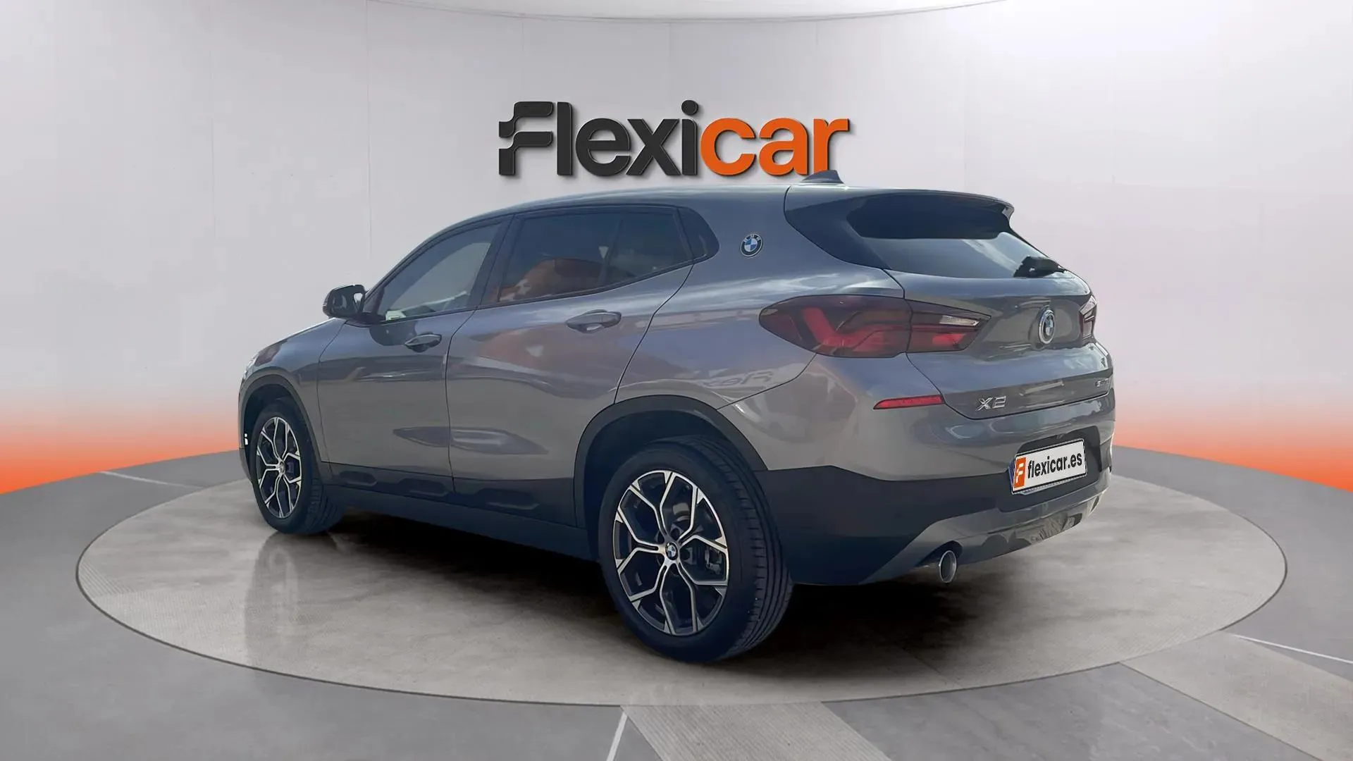 BMW X2 sDrive18i - foto 3