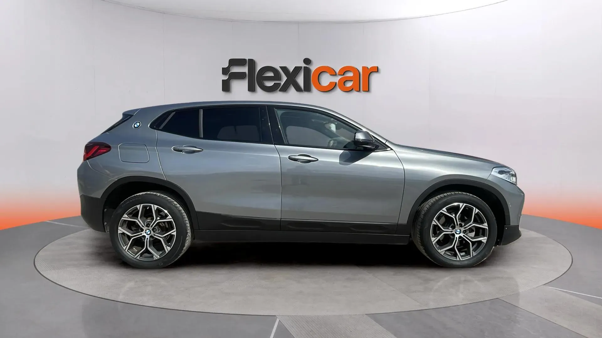 BMW X2 sDrive18i - foto 6