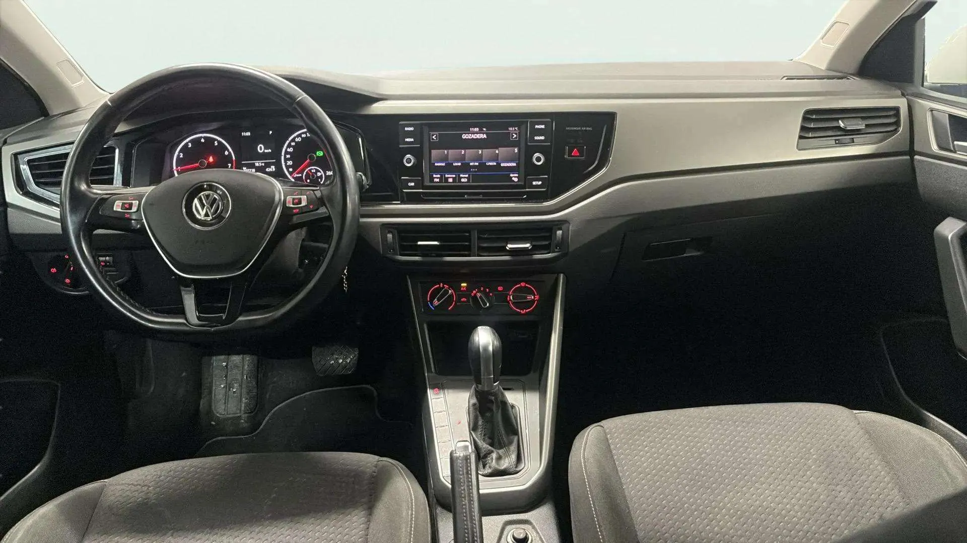 Volkswagen Polo 1.0 TSI DSG R-Line - foto 9
