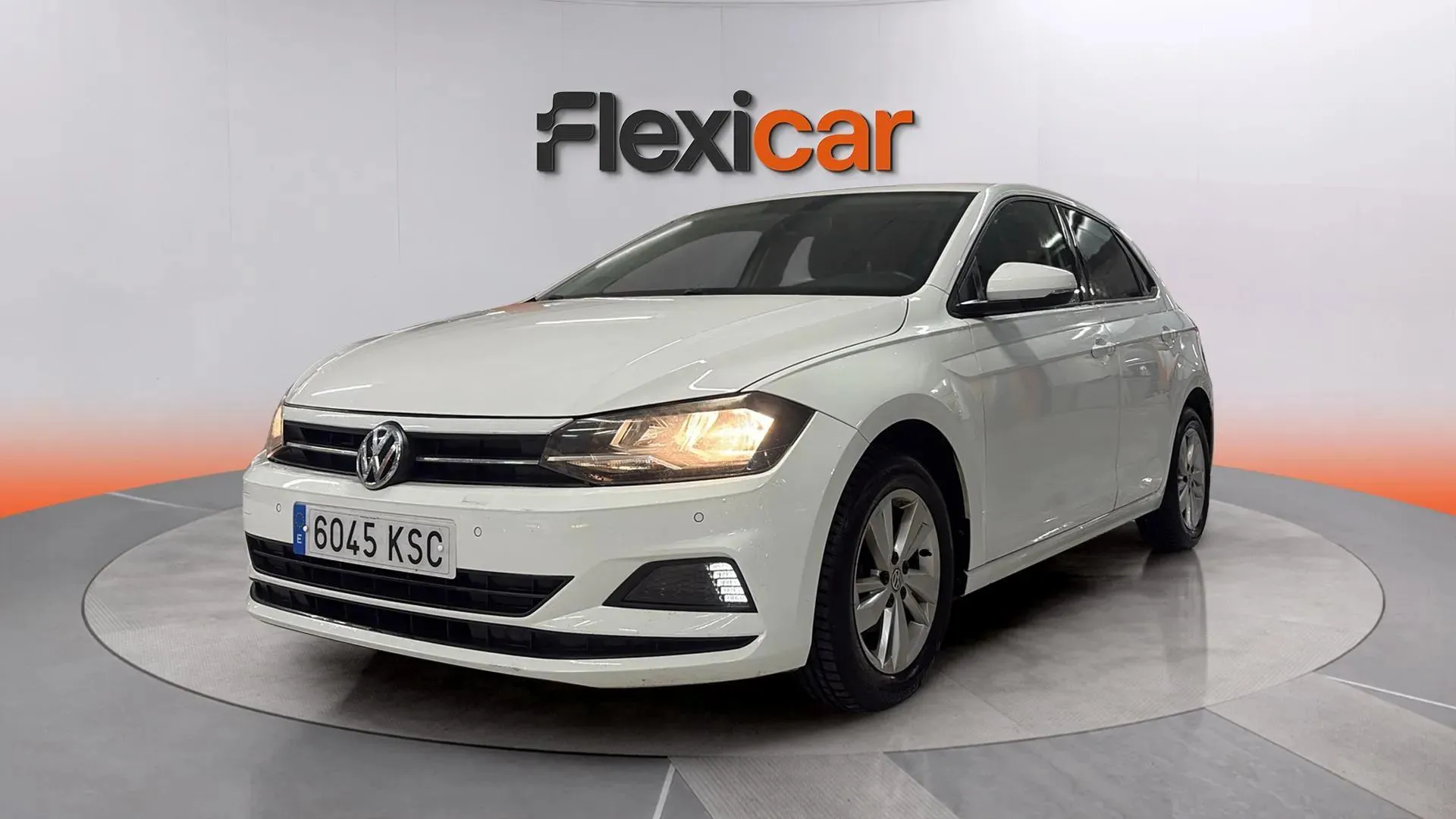 Volkswagen Polo 1.0 TSI DSG R-Line - foto 2