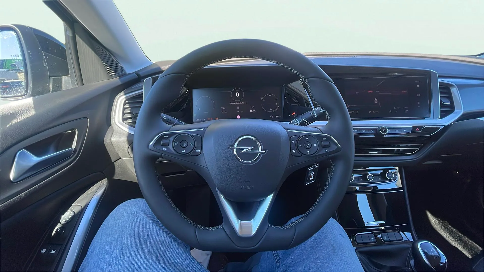 Opel Grandland 1.2T XHT MT6 GS - foto 12