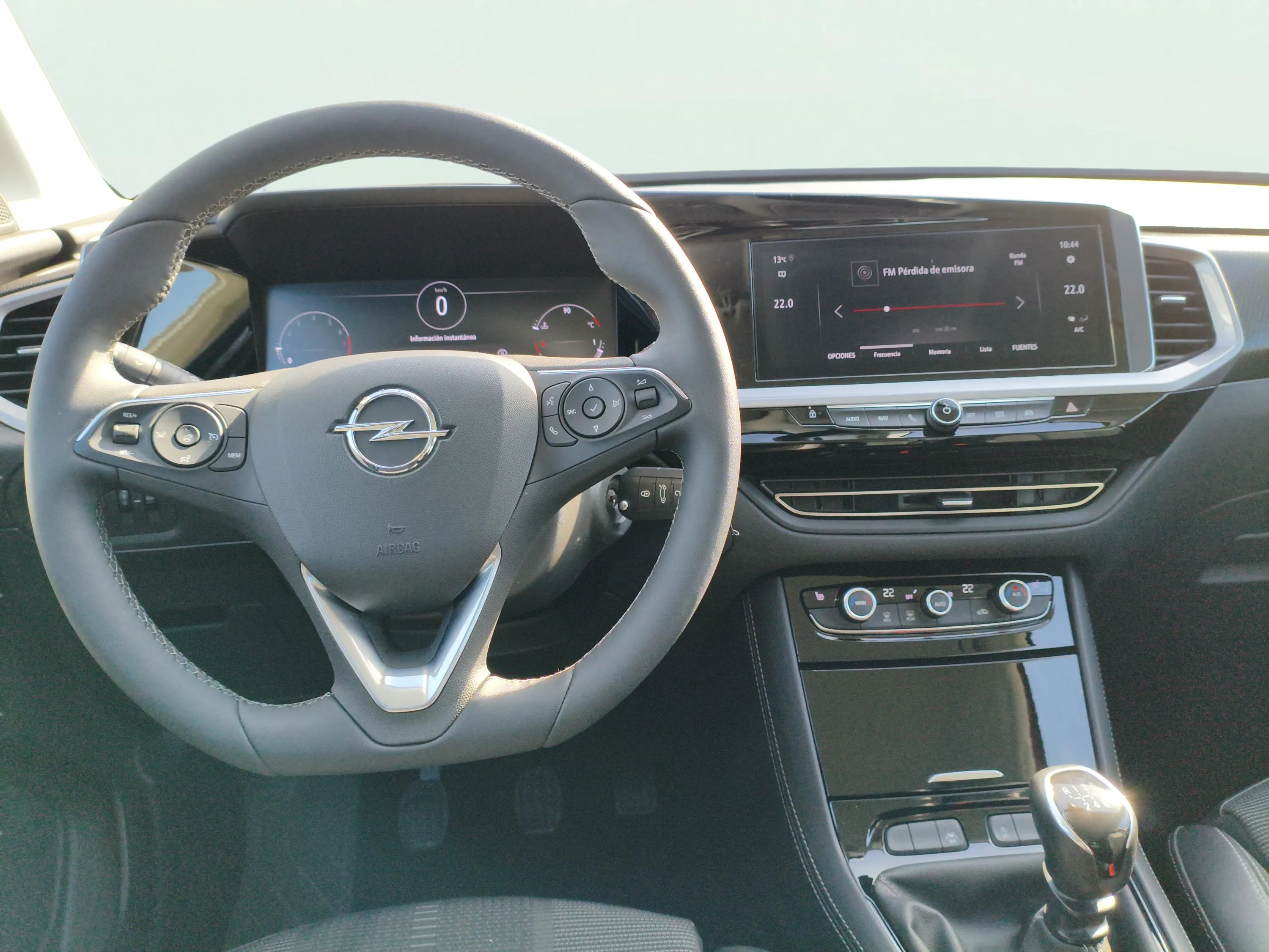 Opel Grandland 1.2T XHT MT6 GS - foto 10