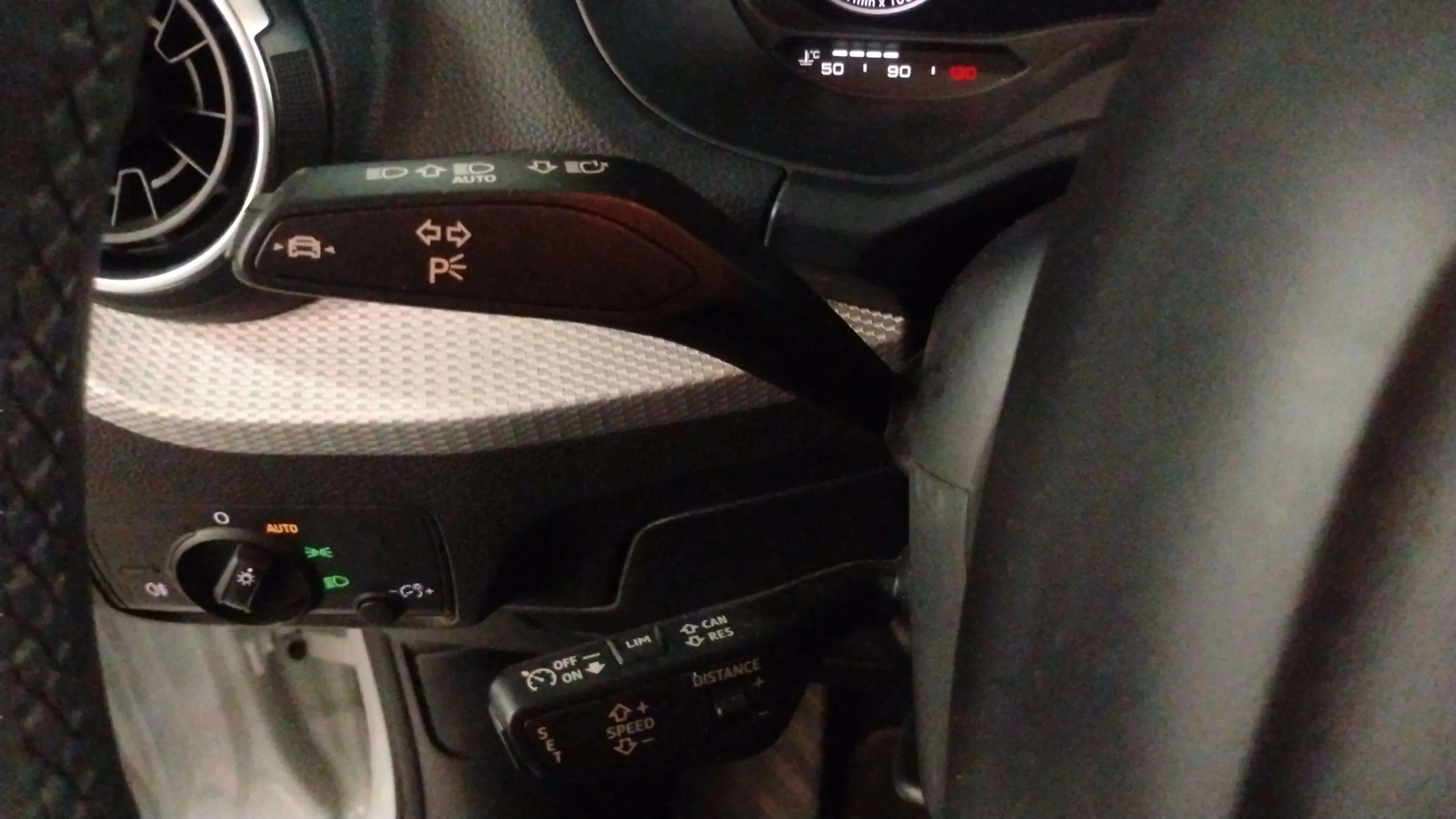Audi Q2 Advanced 35 TFSI S tronic - foto 24