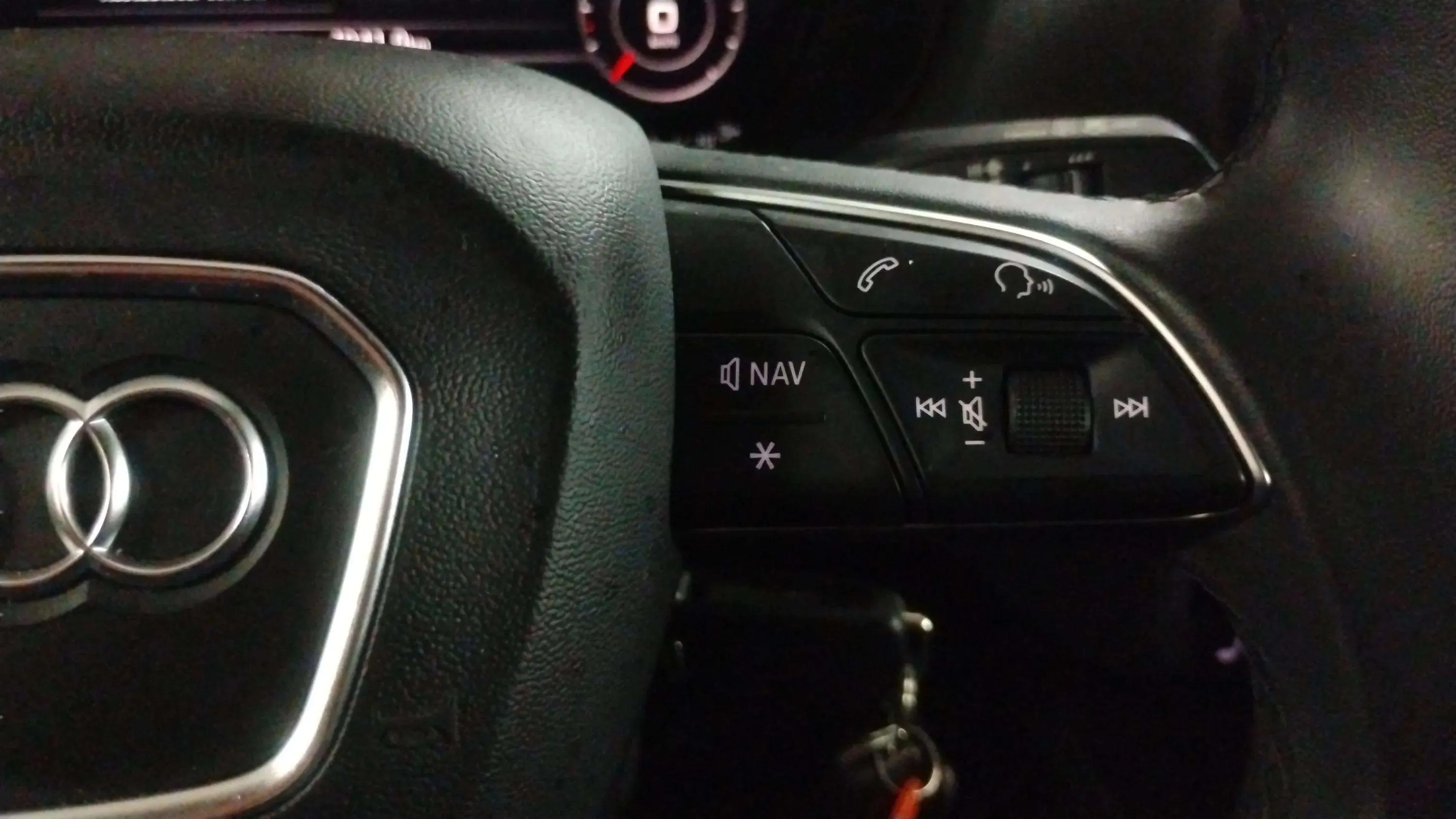 Audi Q2 Advanced 35 TFSI S tronic - foto 23
