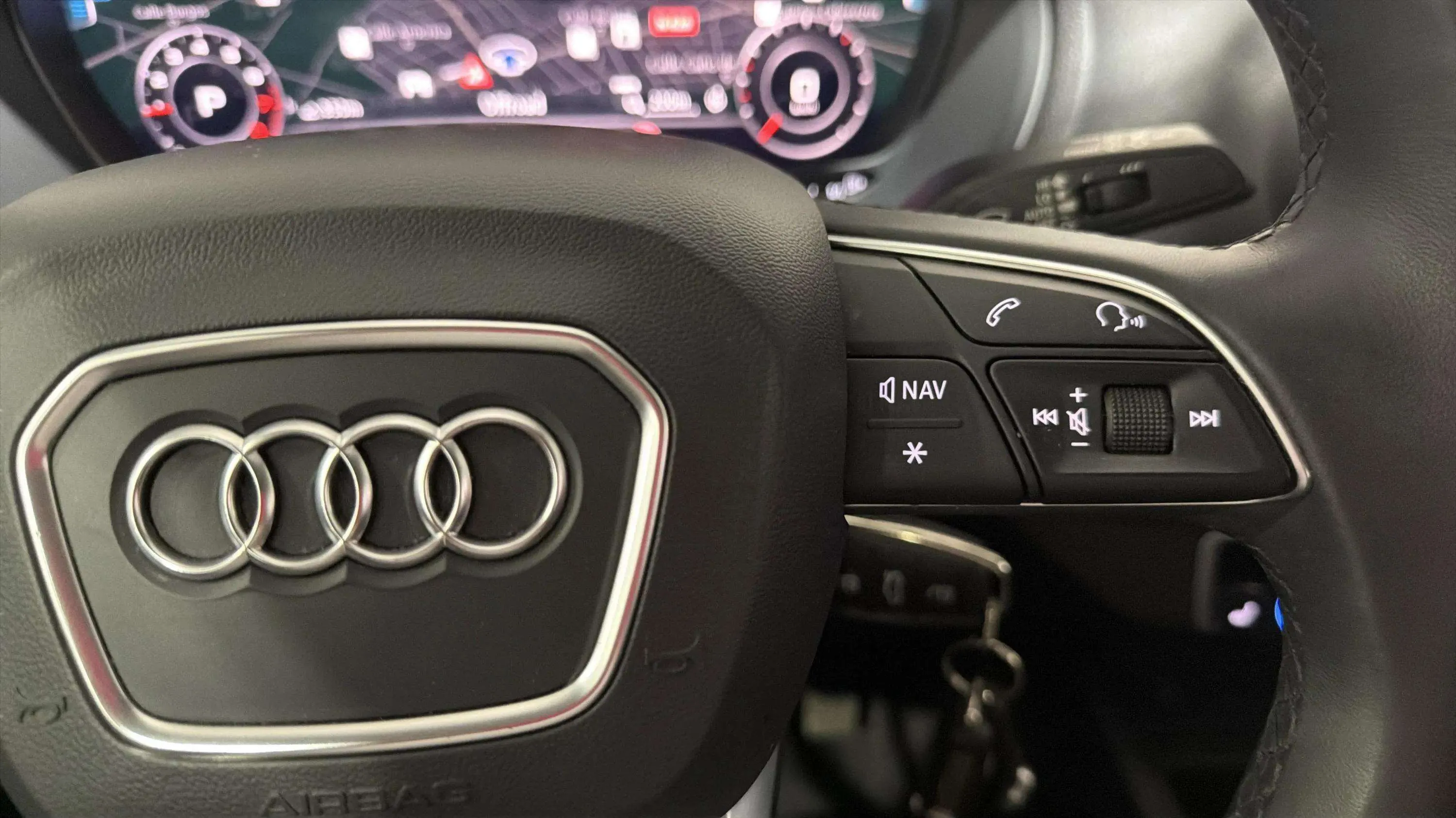 Audi Q2 Advanced 35 TFSI S tronic - foto 15