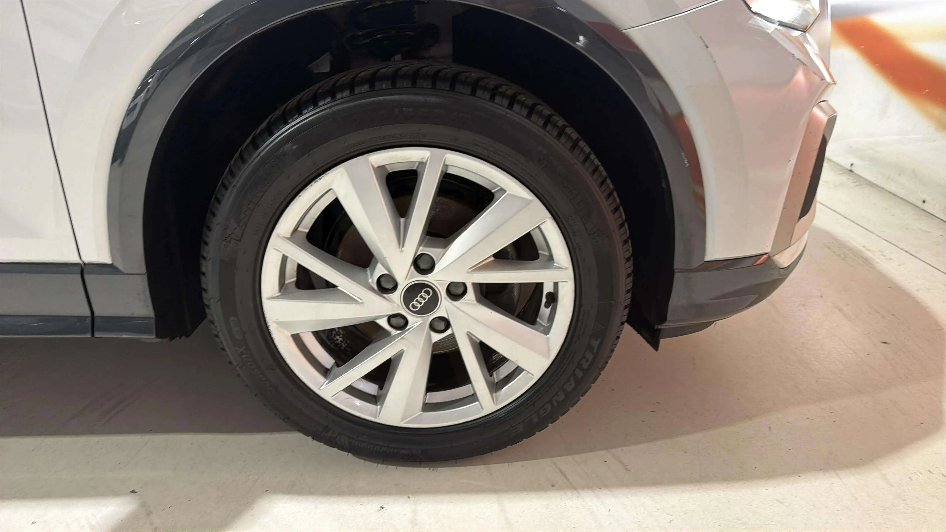 Audi Q2 Advanced 35 TFSI S tronic - foto 24