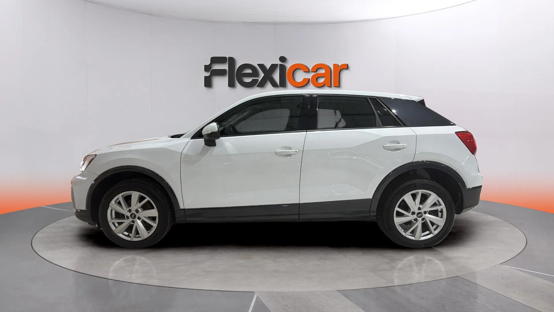 Audi Q2 Advanced 35 TFSI S tronic - foto 4