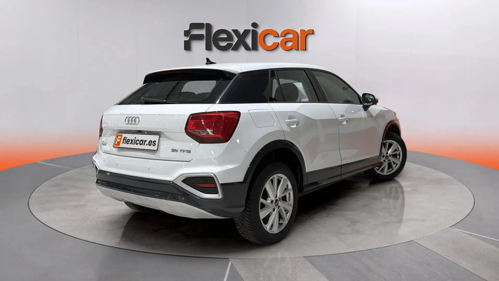 Audi Q2 Advanced 35 TFSI S tronic - foto 8
