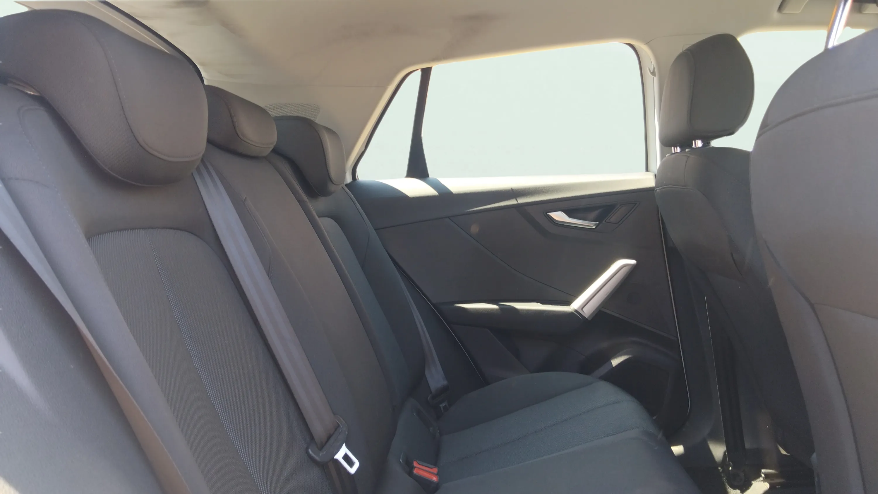 Audi Q2 Advanced 35 TFSI - foto 12