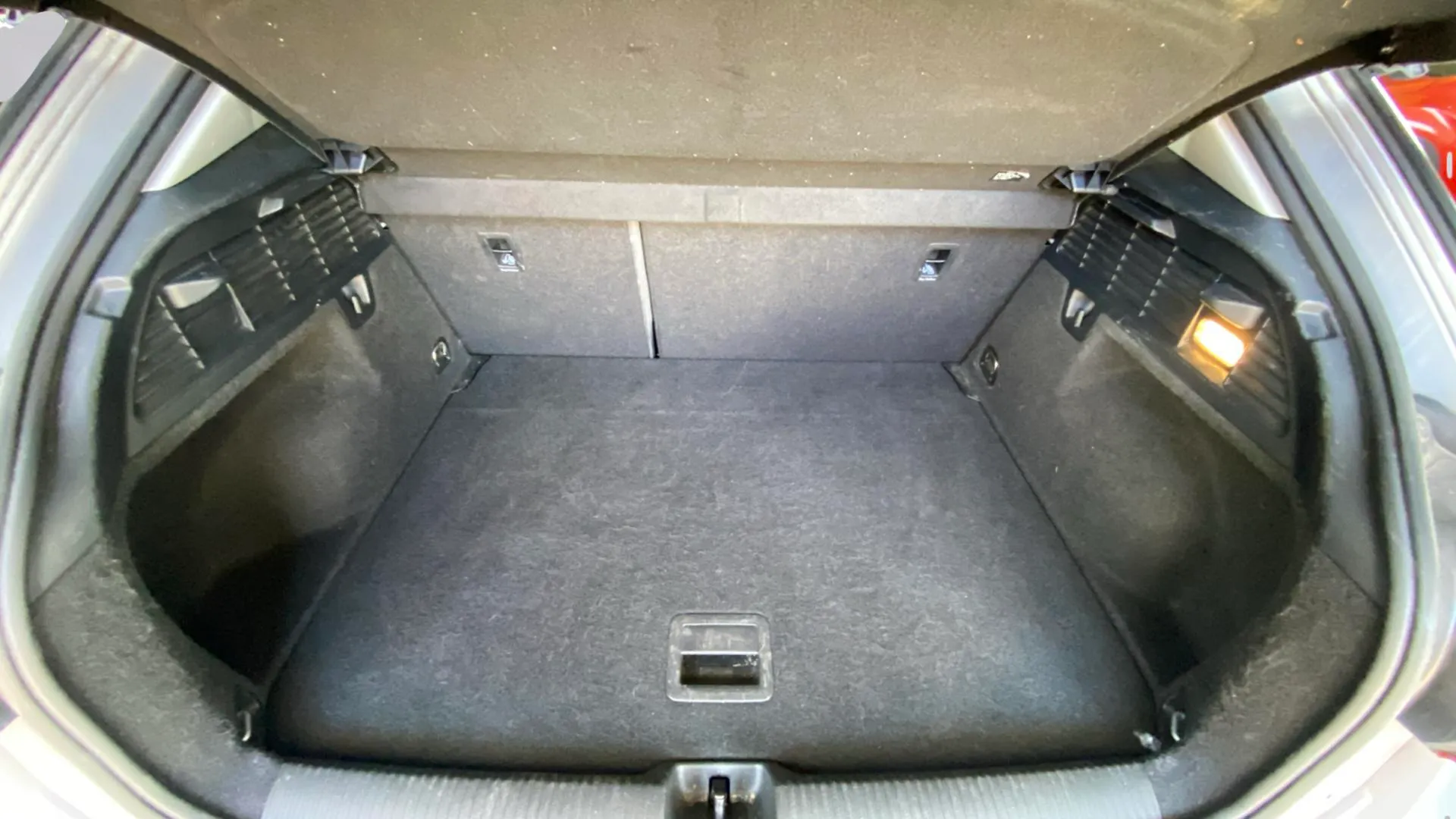Audi Q2 Advanced 35 TFSI S tronic - foto 9