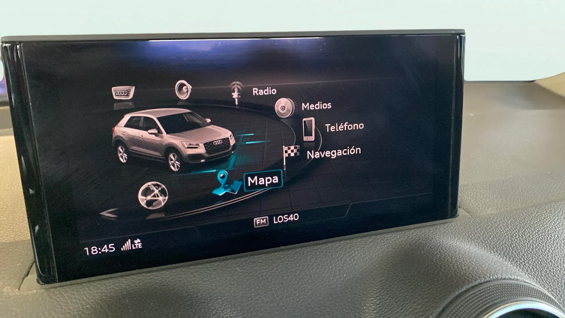 Audi Q2 Advanced 35 TFSI S tronic - foto 32