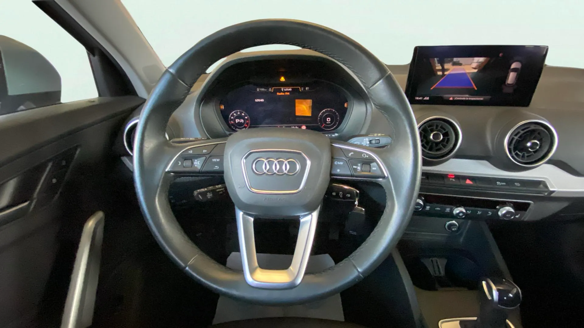 Audi Q2 Advanced 35 TFSI S tronic - foto 16