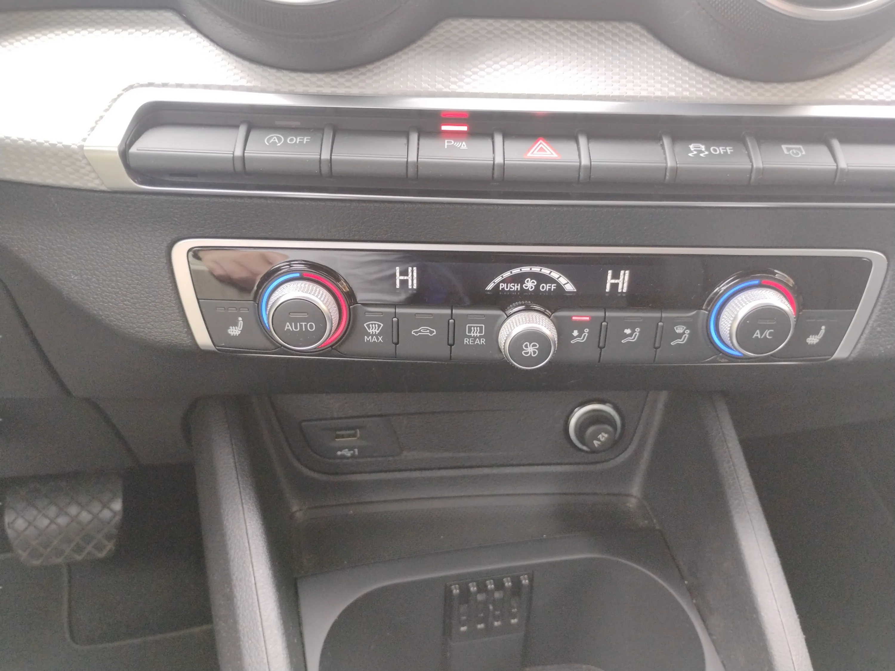 Audi Q2 Advanced 35 TFSI S tronic - foto 16