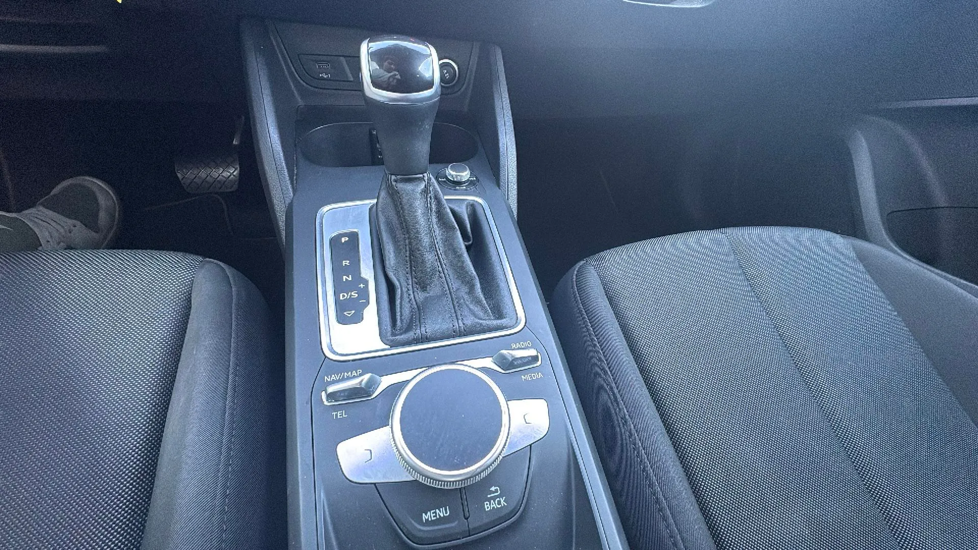 Audi Q2 Advanced 35 TFSI S tronic - foto 24