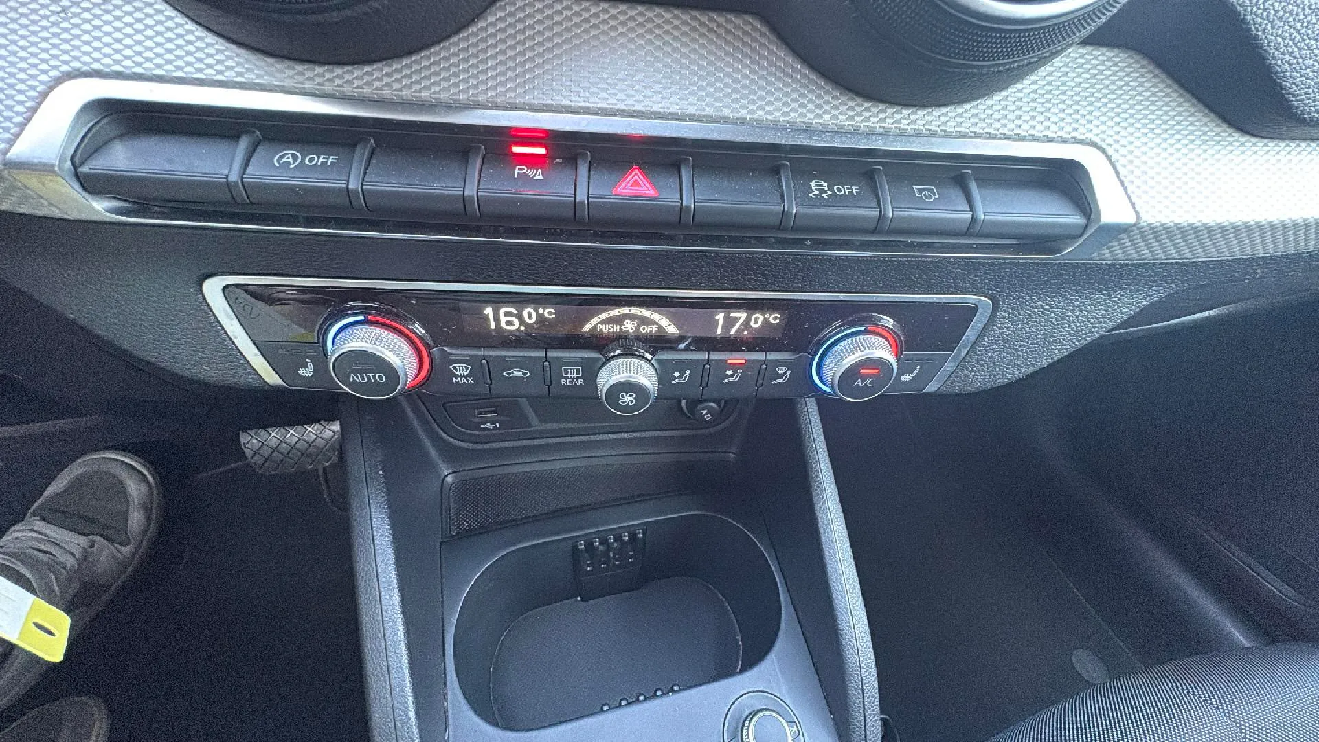 Audi Q2 Advanced 35 TFSI S tronic - foto 23