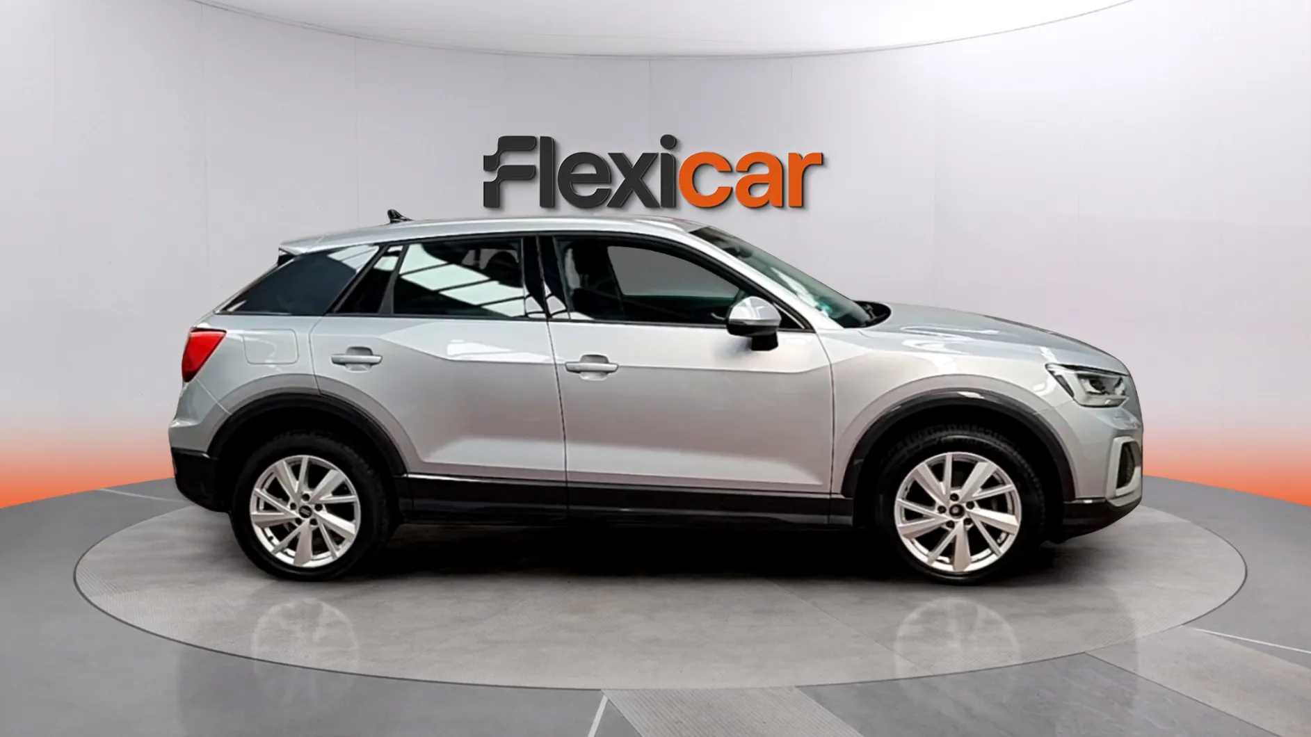 Audi Q2 Adrenalin 35 TFSI S tronic - foto 5