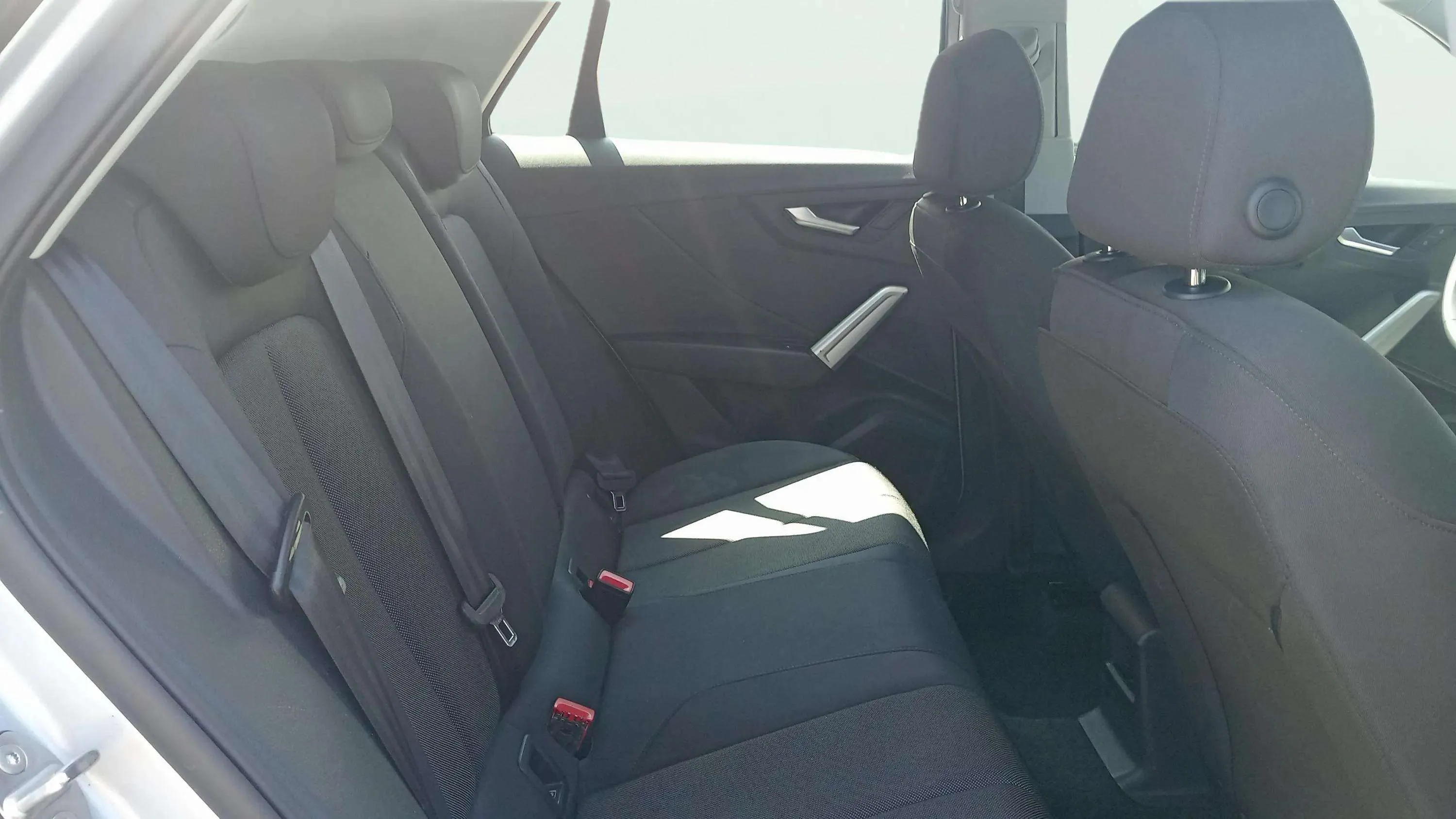 Audi Q2 Adrenalin 35 TFSI S tronic - foto 17