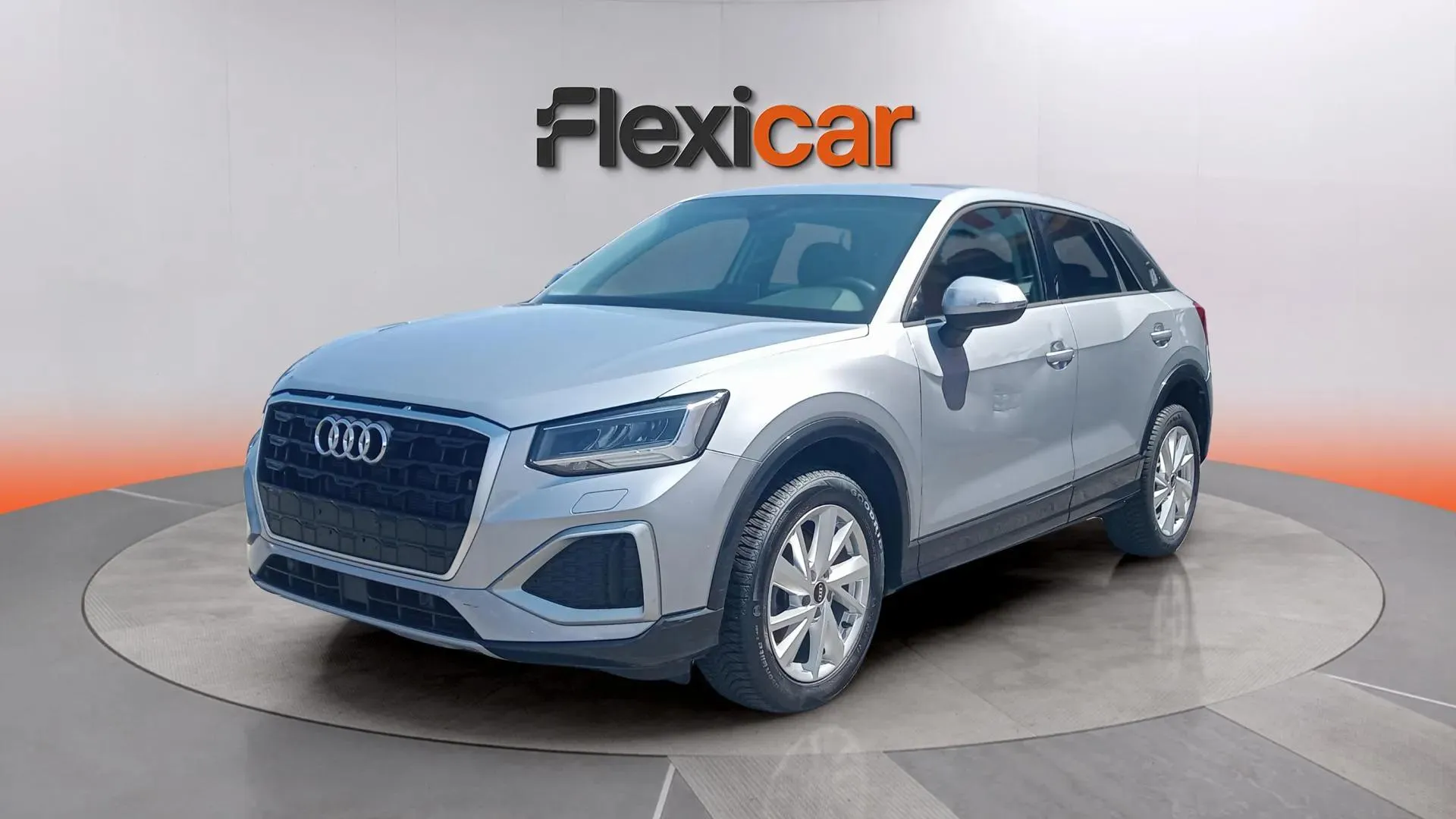 Audi Q2 Adrenalin 35 TFSI S tronic - foto 3