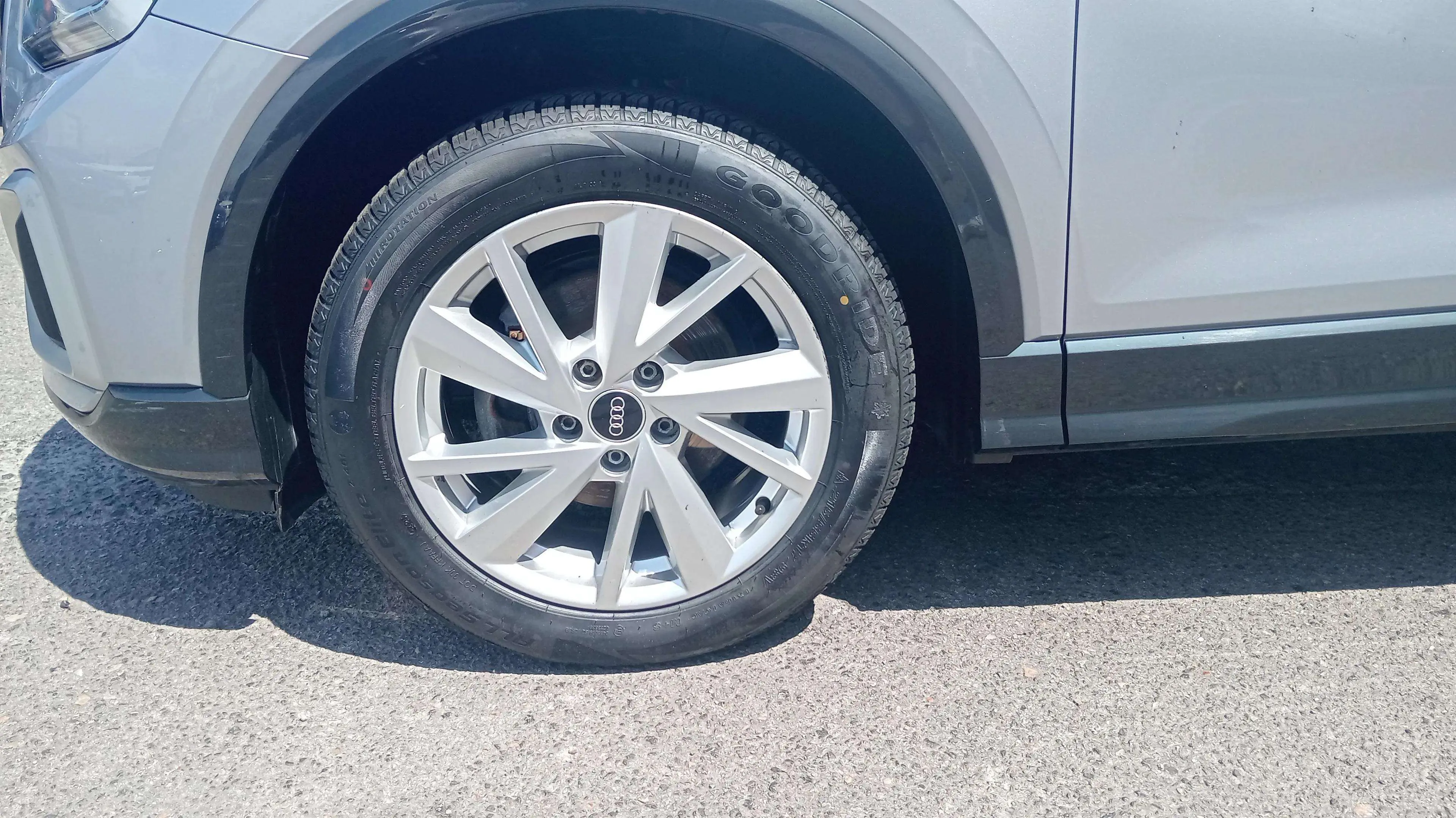 Audi Q2 Adrenalin 35 TFSI S tronic - foto 19