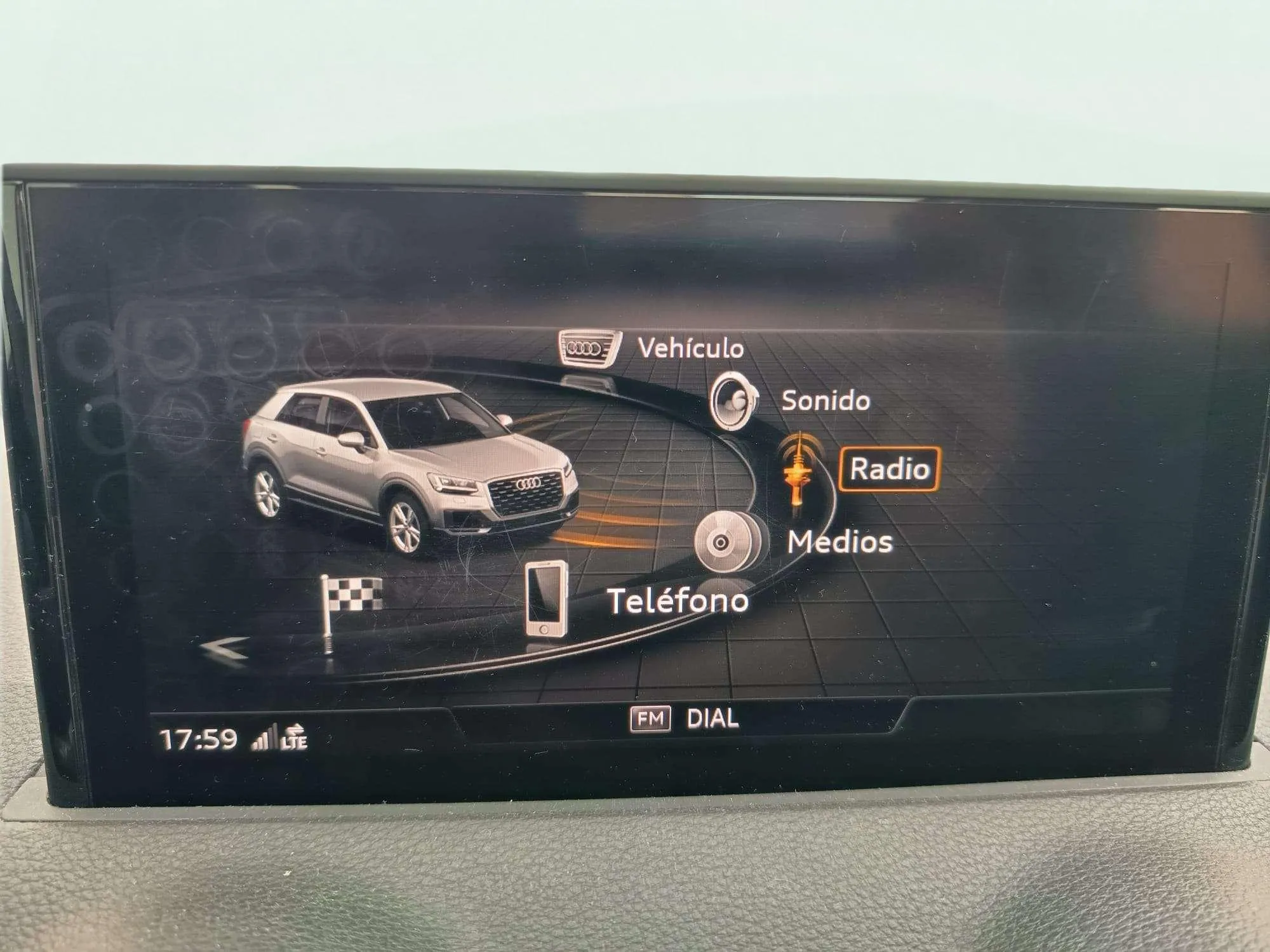 Audi Q2 Advanced 35 TFSI S tronic - foto 15