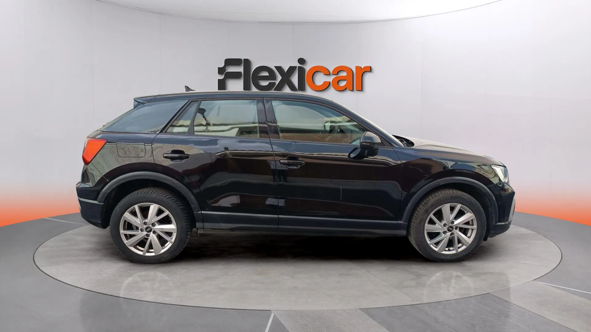 Audi Q2 Advanced 35 TFSI S tronic - foto 7