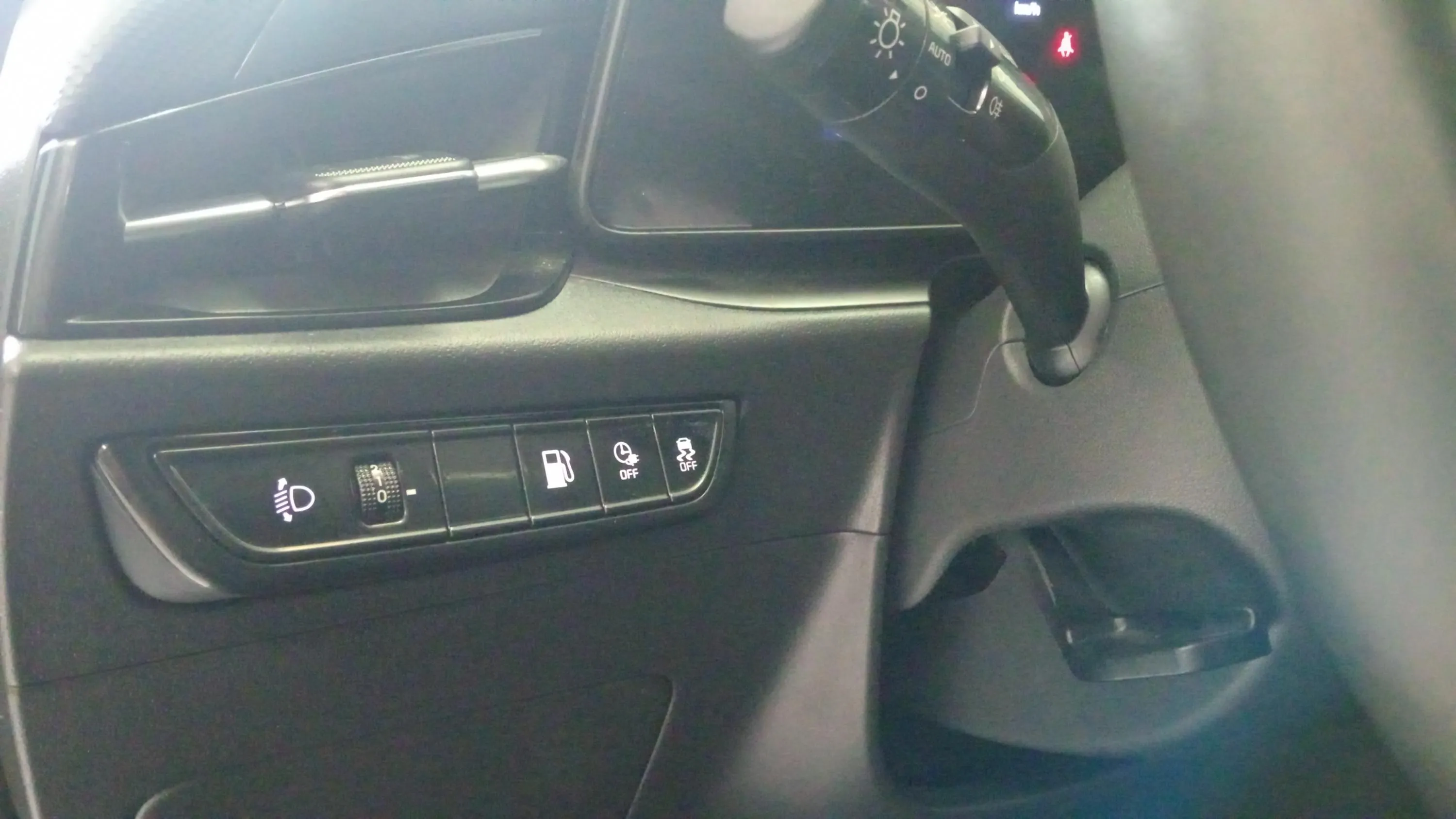 Kia Niro 1.6 GDi PHEV Concept - foto 25
