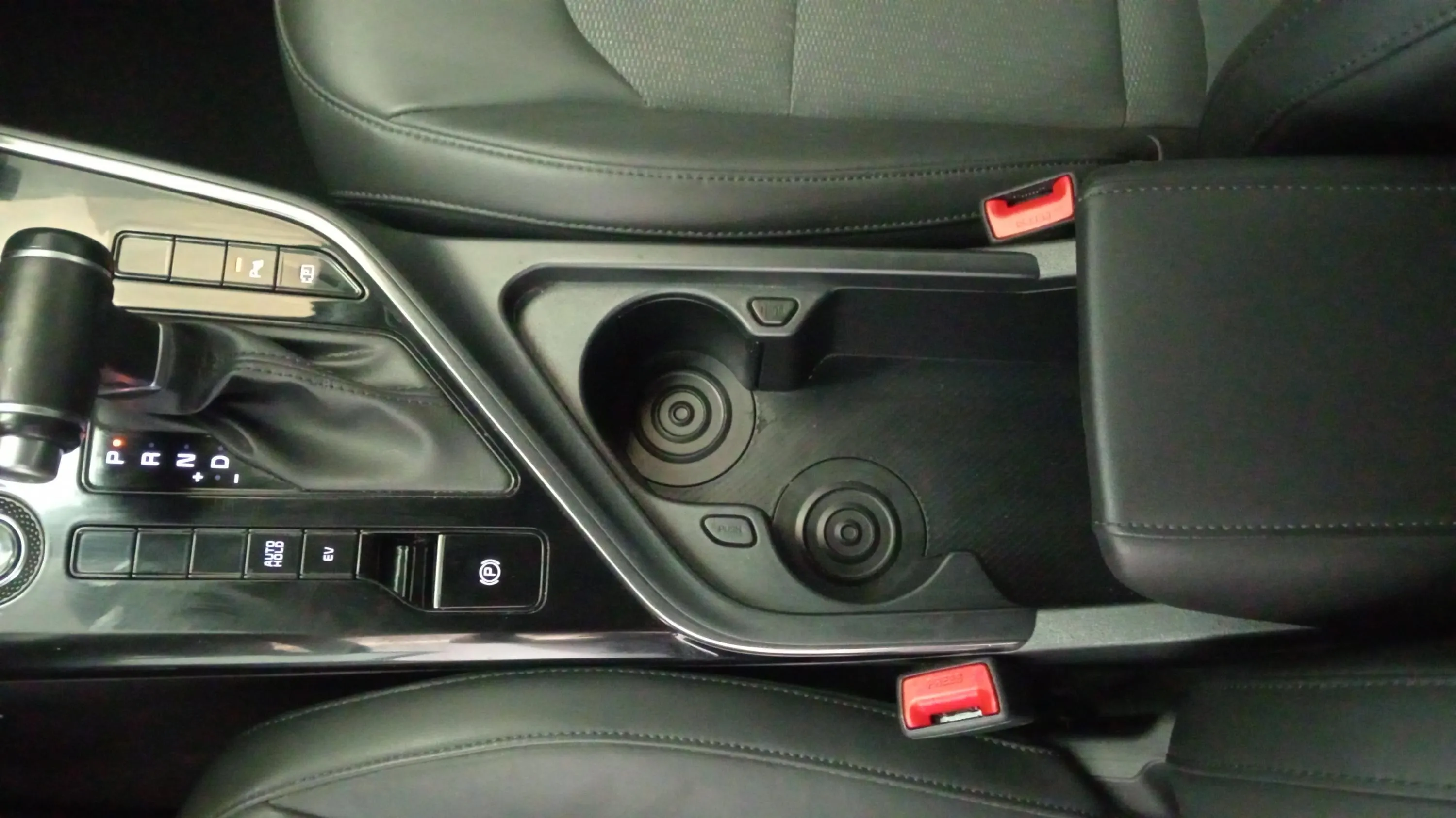 Kia Niro 1.6 GDi PHEV Concept - foto 27