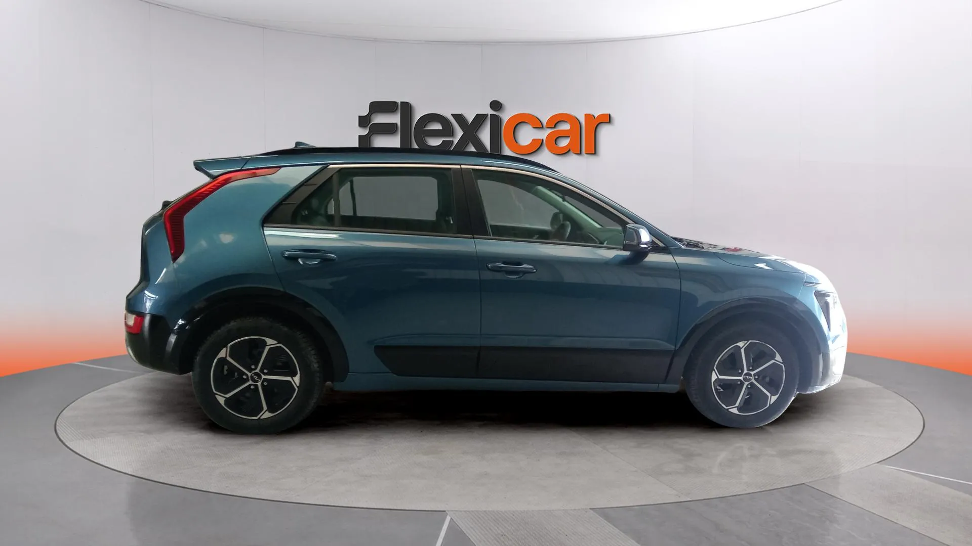 Kia Niro 1.6 GDi PHEV Concept - foto 12